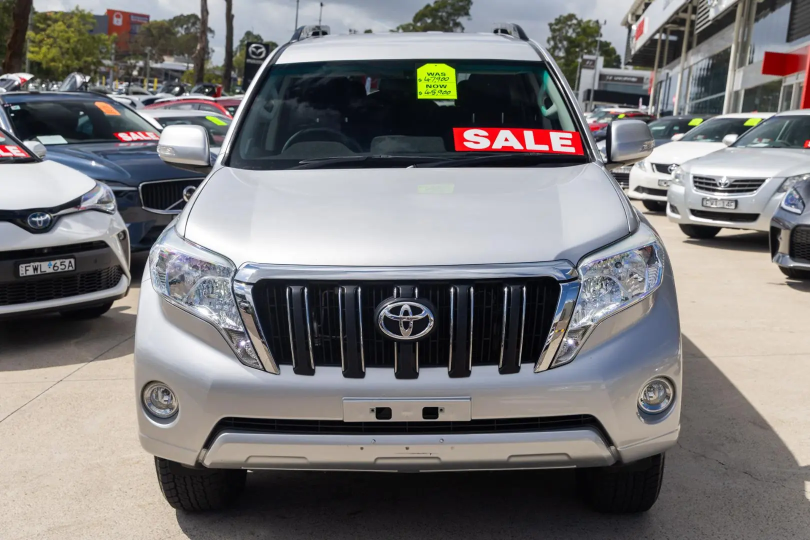 2017 Toyota Landcruiser Prado Gallery Image 4