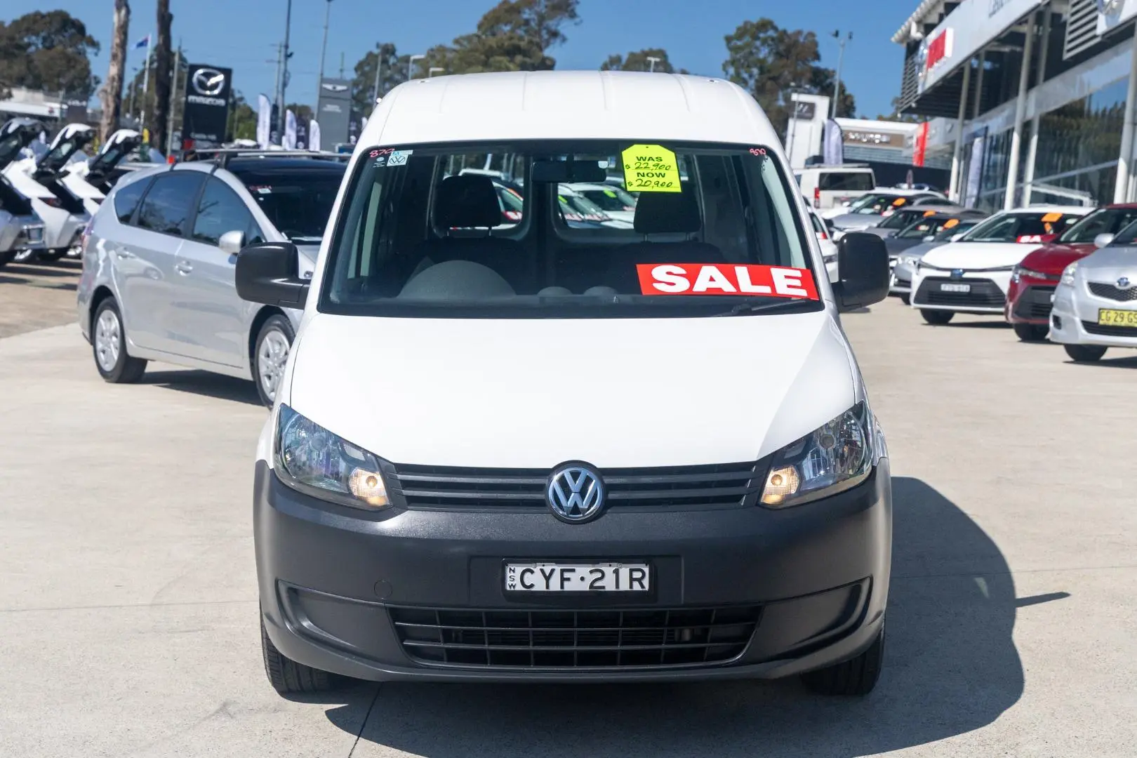 2015 Volkswagen Caddy Gallery Image 4