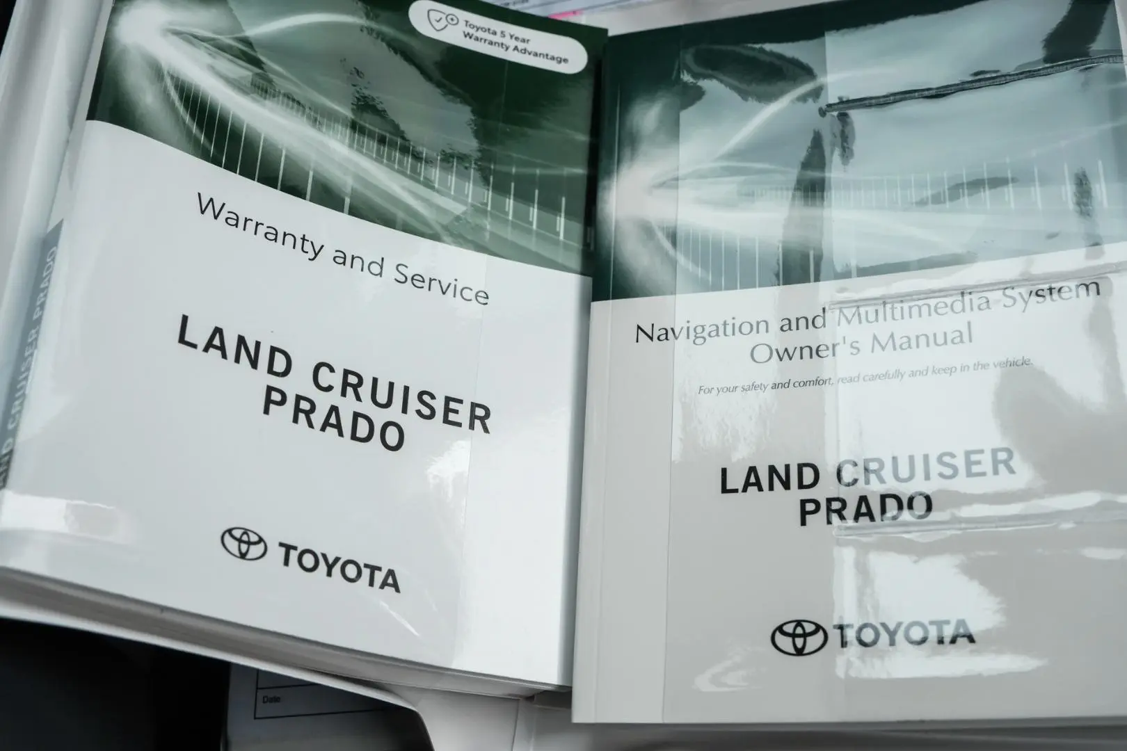 2021 Toyota Landcruiser Prado Gallery Image 20