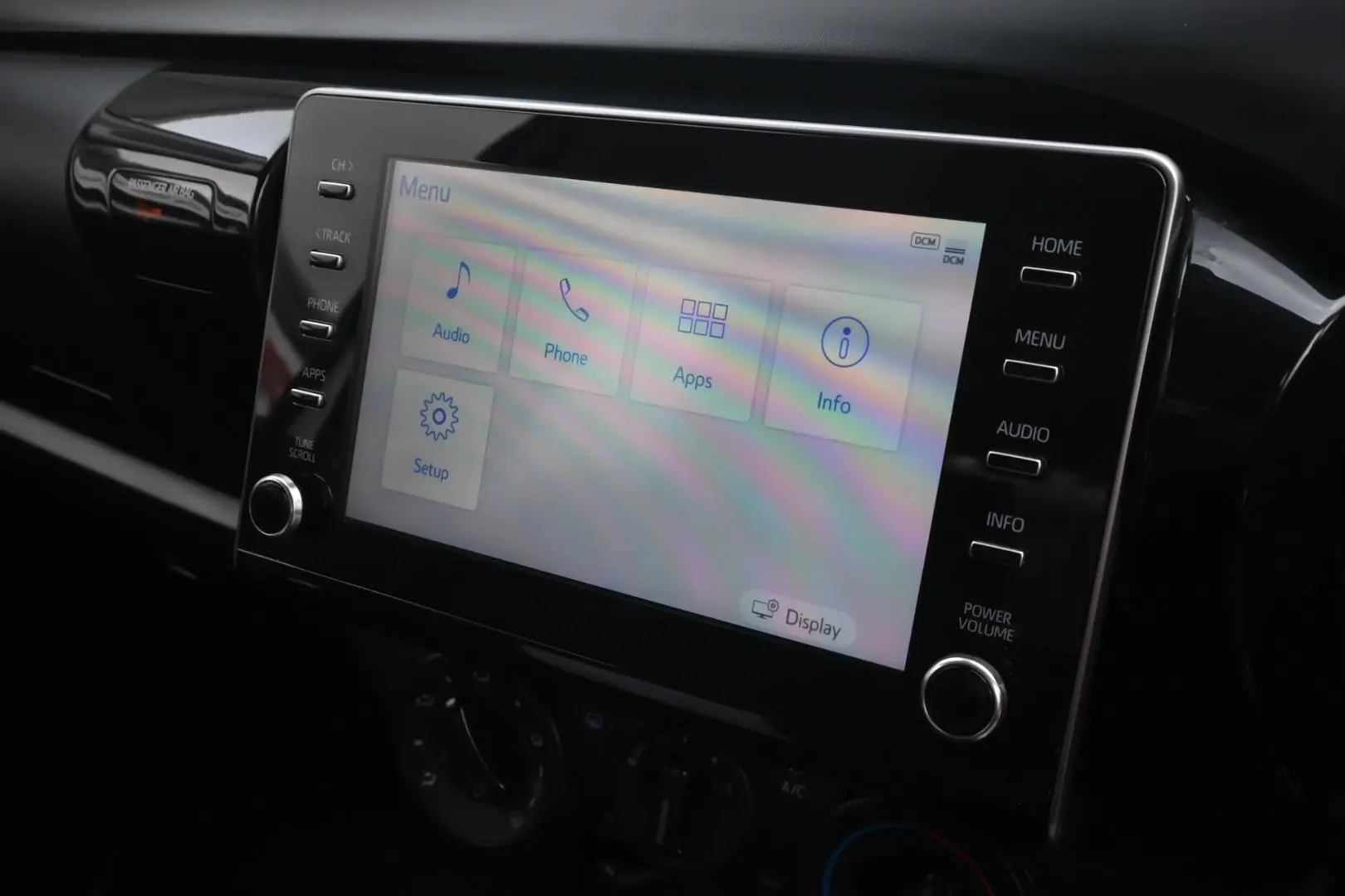2022 Toyota Hilux Gallery Image 16
