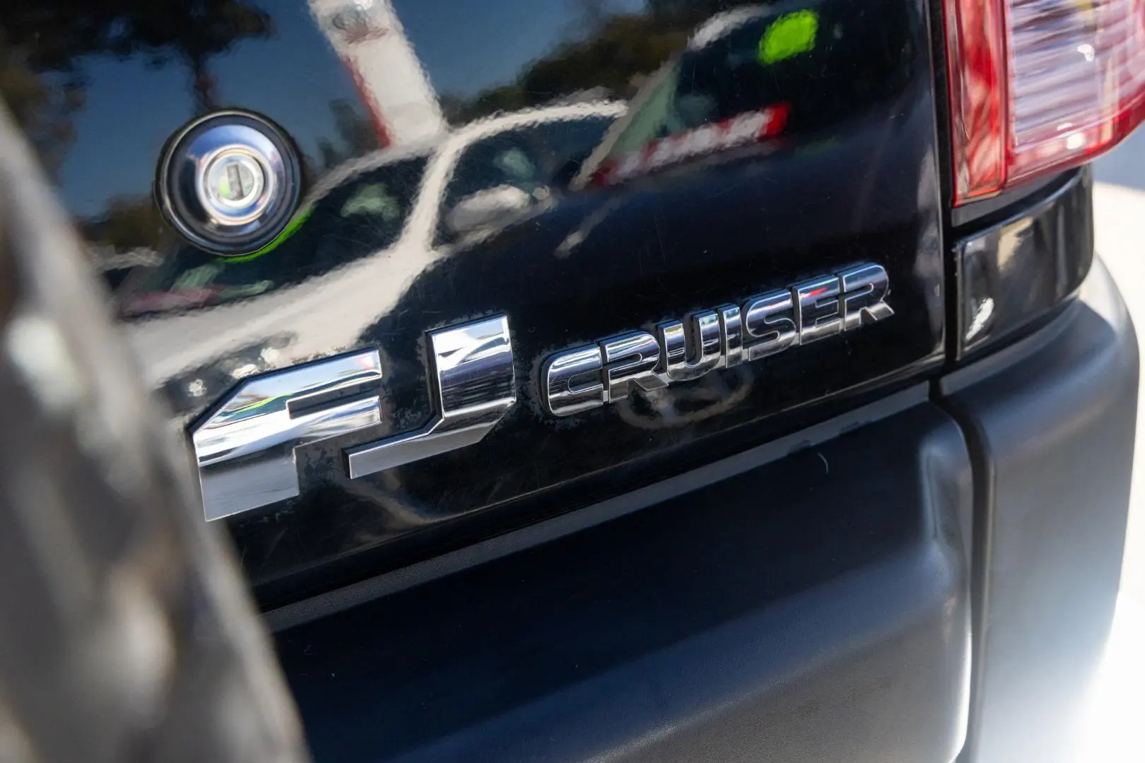 2016 Toyota FJ Cruiser Gallery Image 22