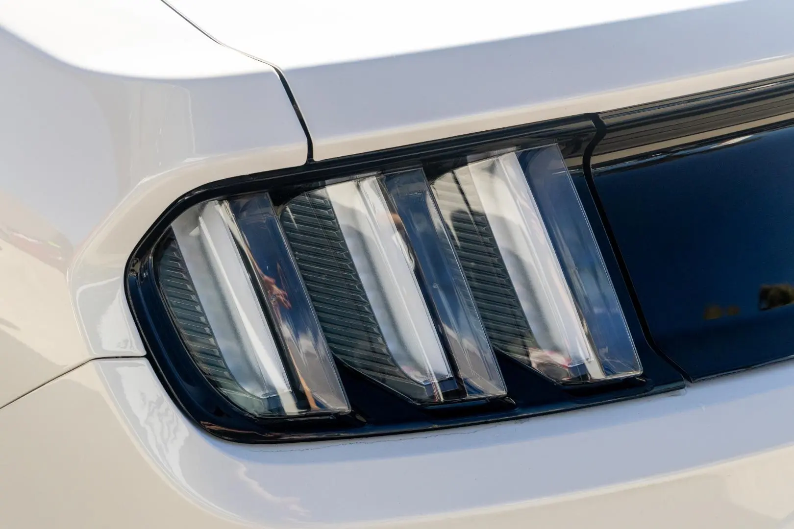 2017 Ford Mustang Gallery Image 20