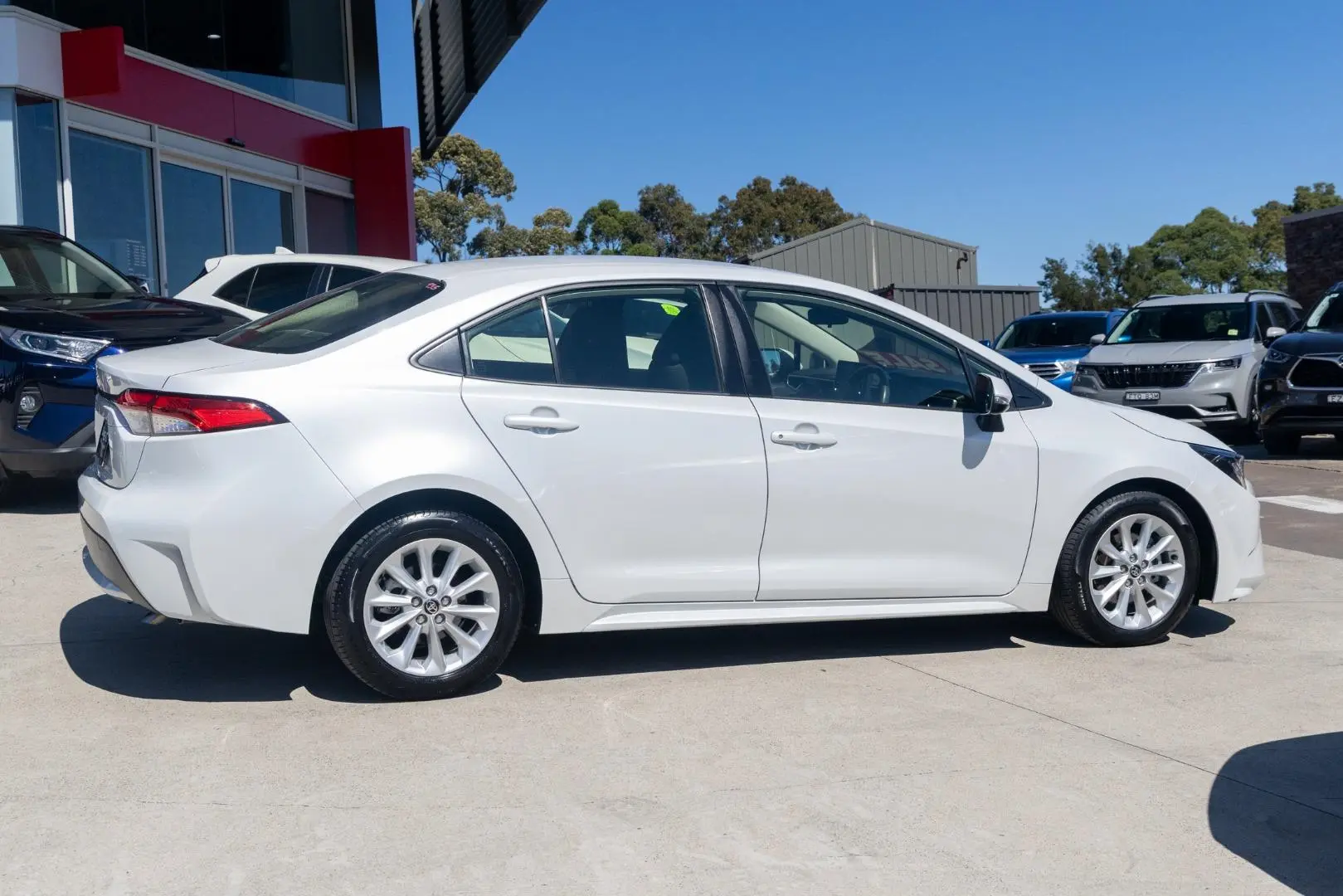 2022 Toyota Corolla Gallery Image 3