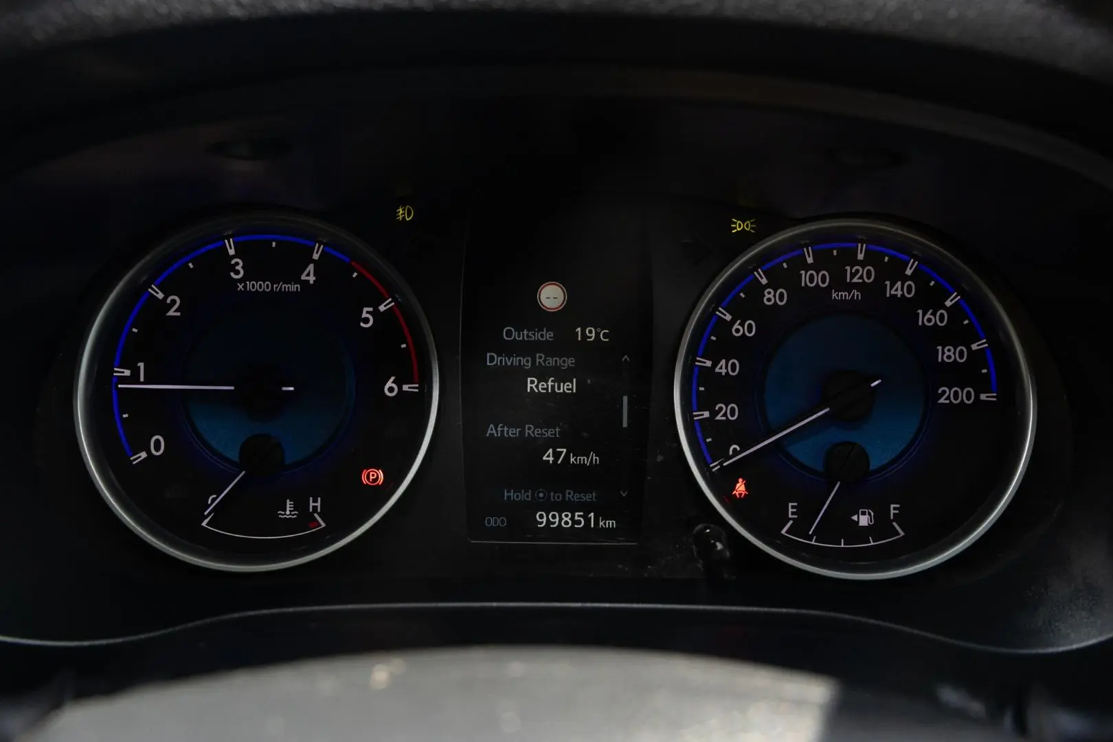 2019 Toyota Hilux Gallery Image 13