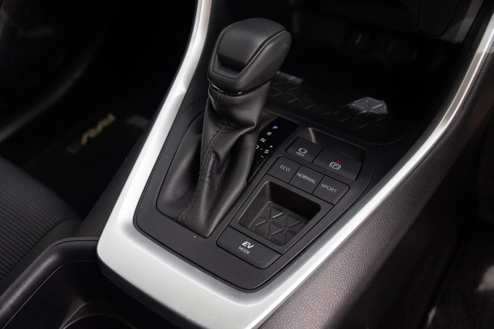 2022 Toyota RAV4 Gallery Image 10