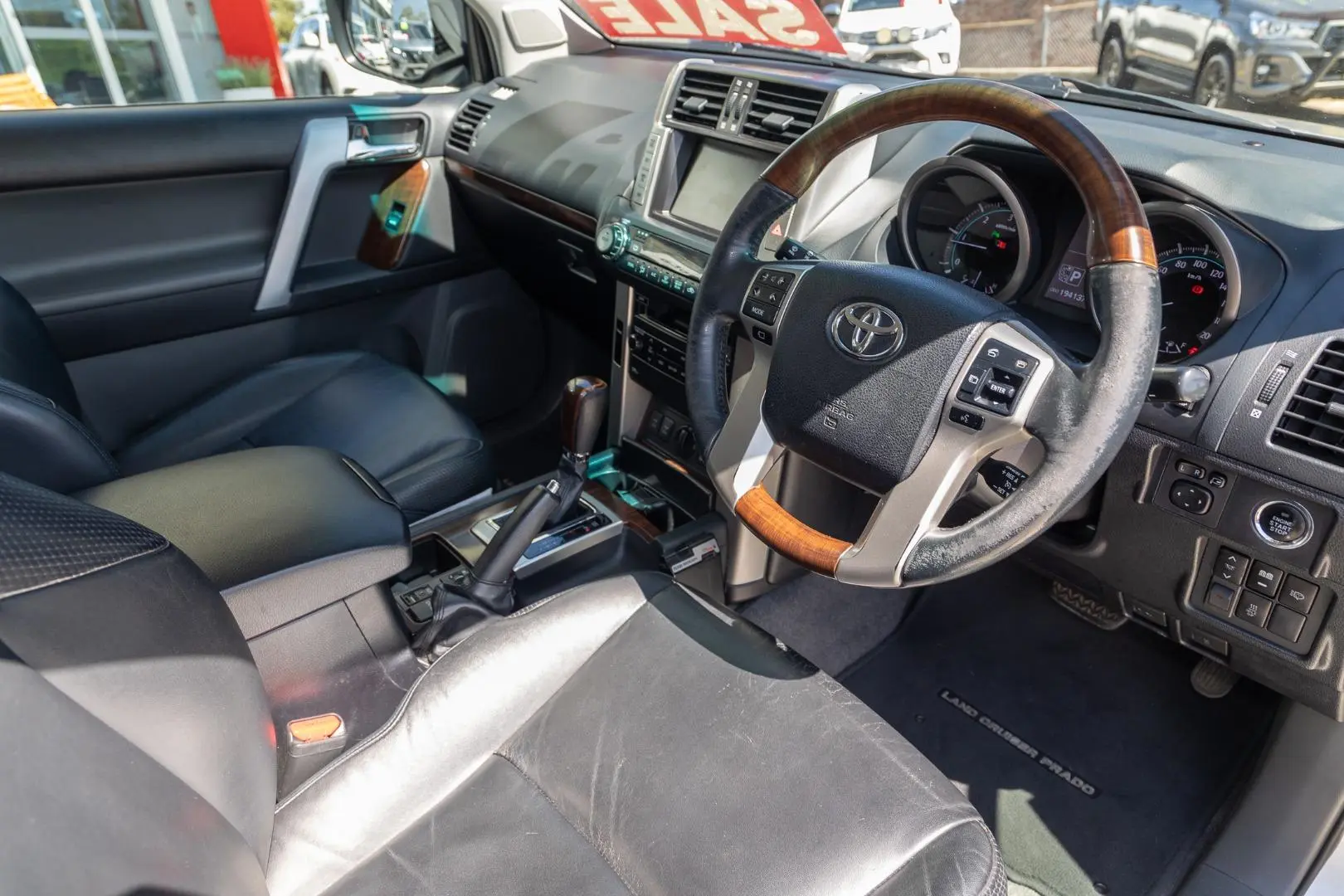 2010 Toyota Landcruiser Prado Gallery Image 7