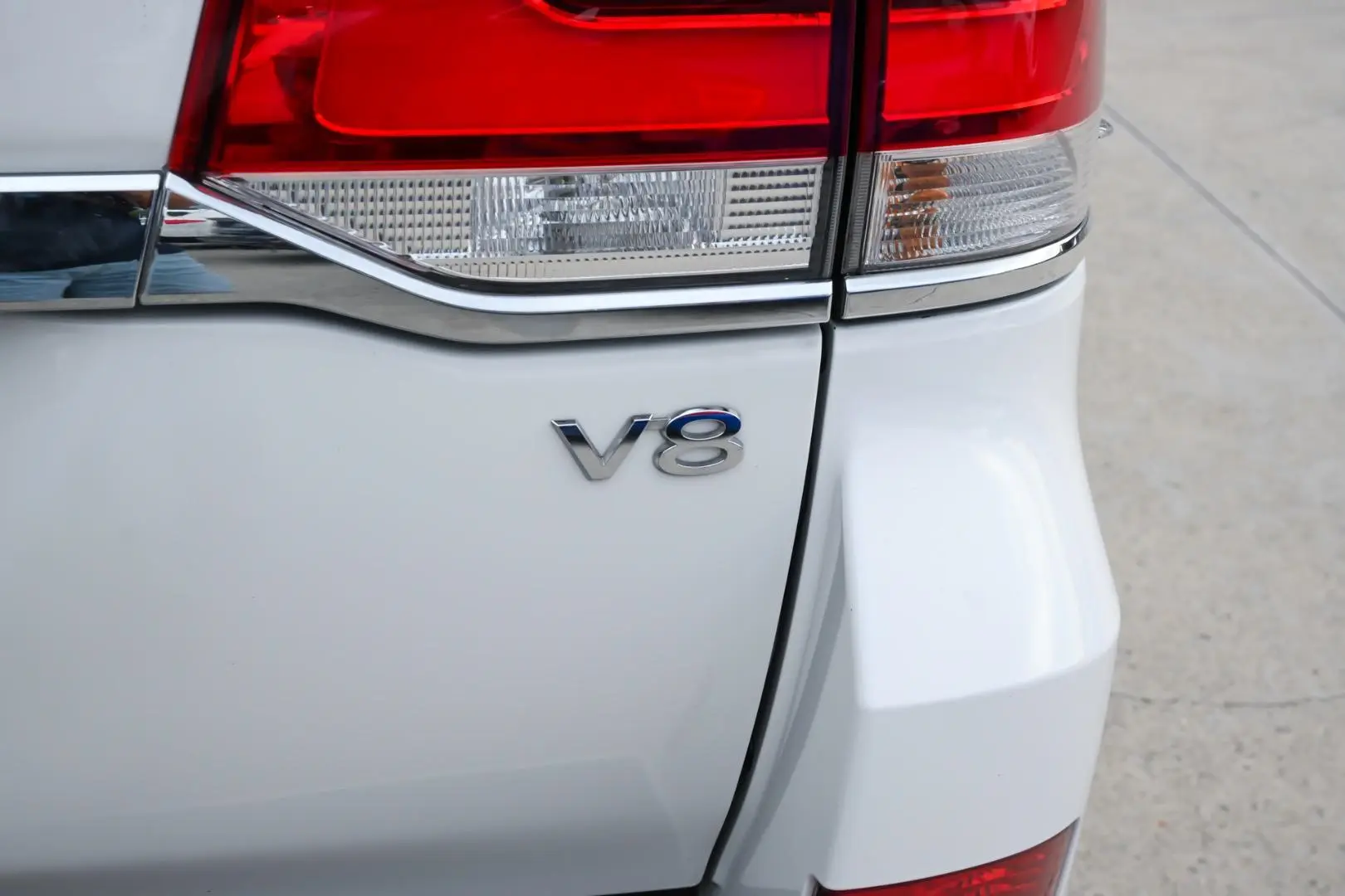 2016 Toyota Landcruiser Gallery Image 24