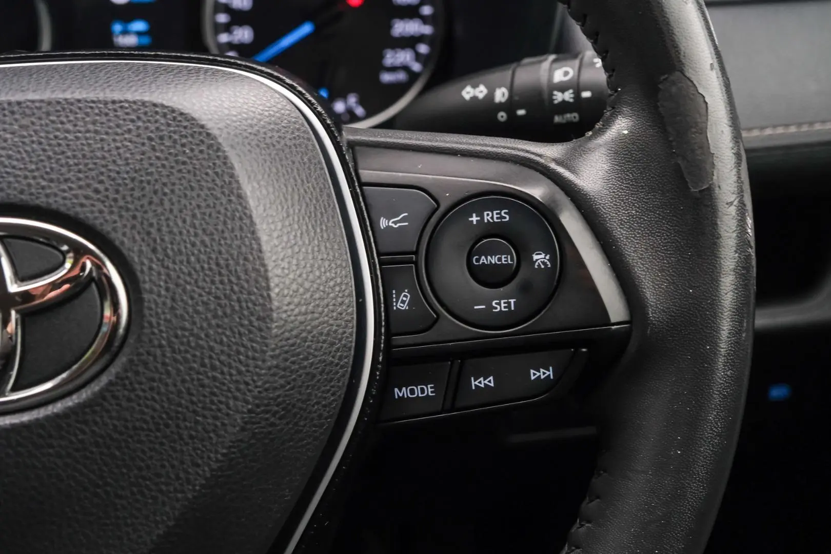 2021 Toyota RAV4 Gallery Image 17
