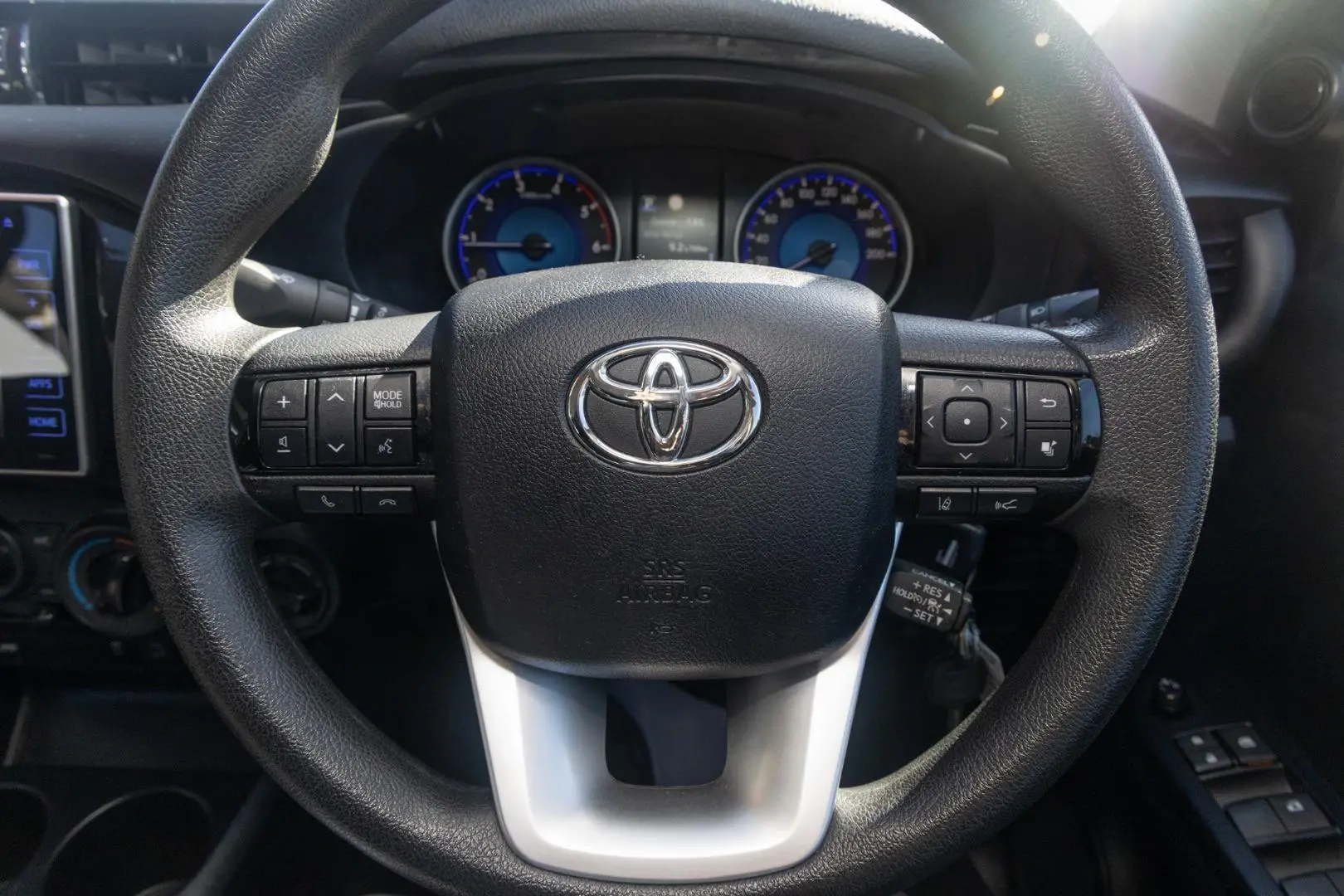 2020 Toyota Hilux Gallery Image 10
