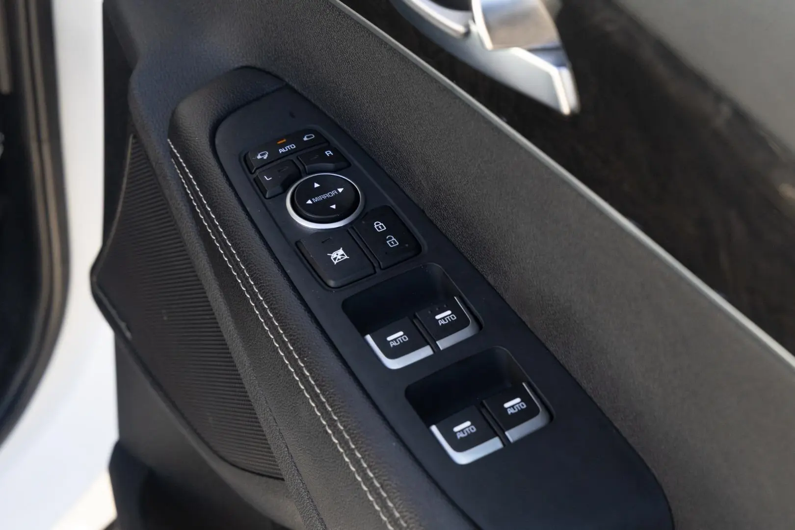 2019 Kia Sorento Gallery Image 19