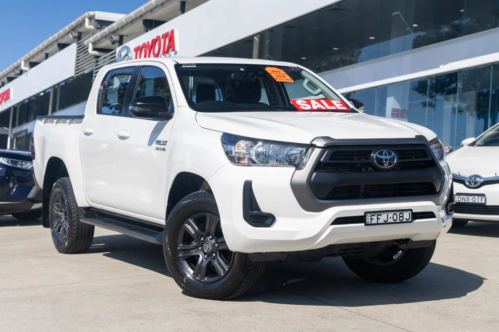 2024 Toyota Hilux Gallery Image 1