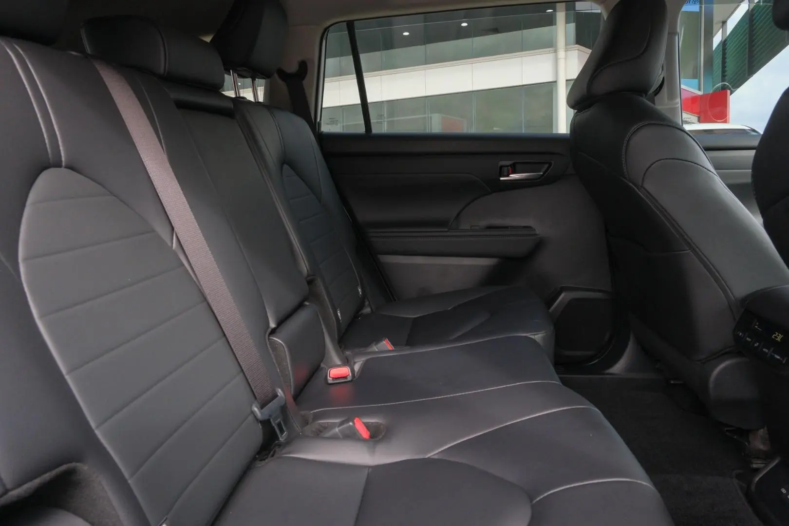 2025 Toyota Kluger Gallery Image 9