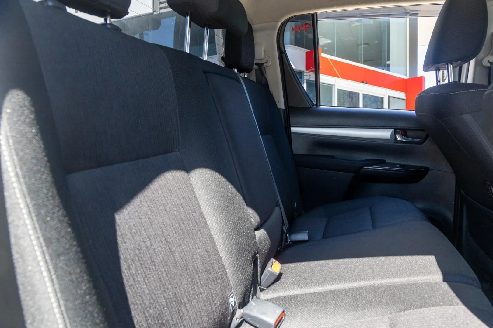 2018 Toyota Hilux Gallery Image 9
