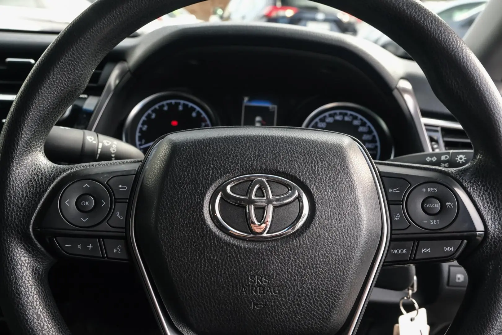 2018 Toyota Camry Gallery Image 14