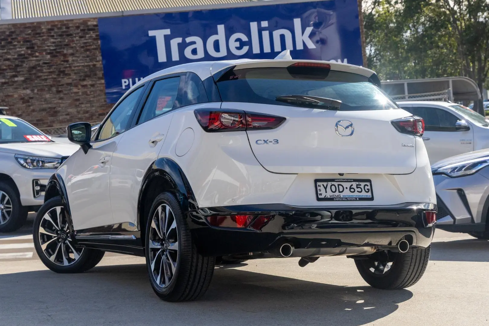2023 Mazda CX-3 Gallery Image 2