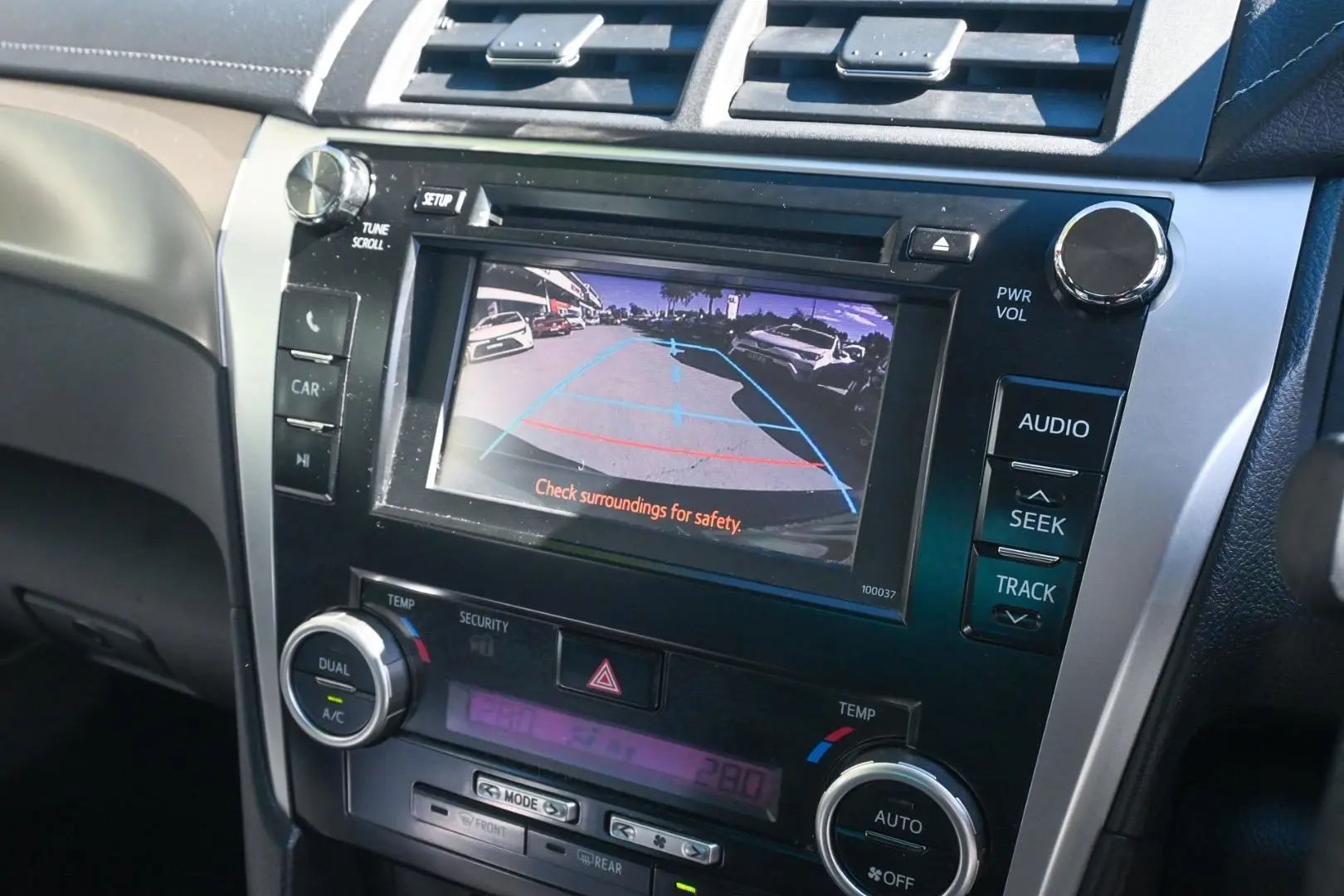 2014 Toyota Aurion Gallery Image 15