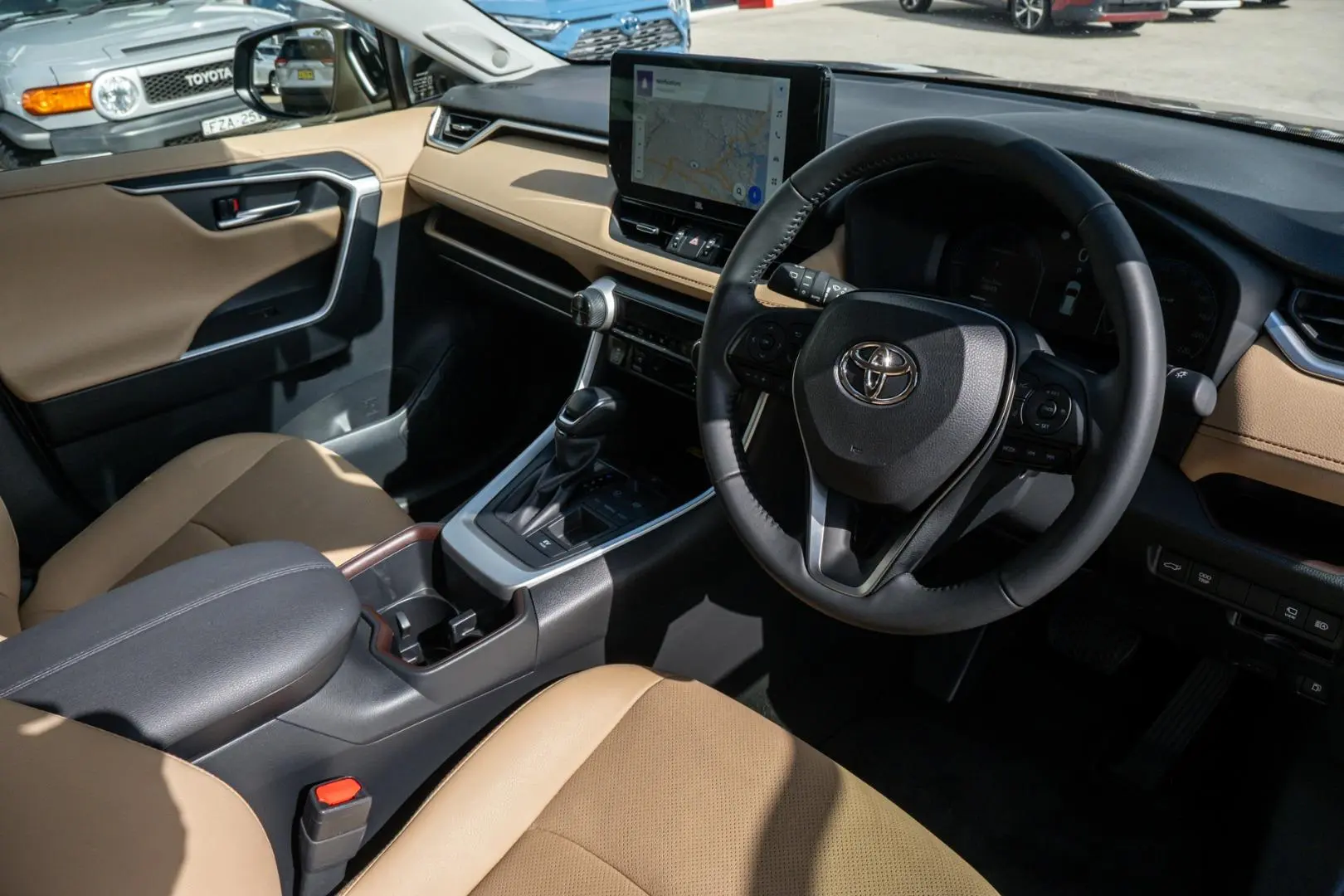 2025 Toyota RAV4 Gallery Image 7