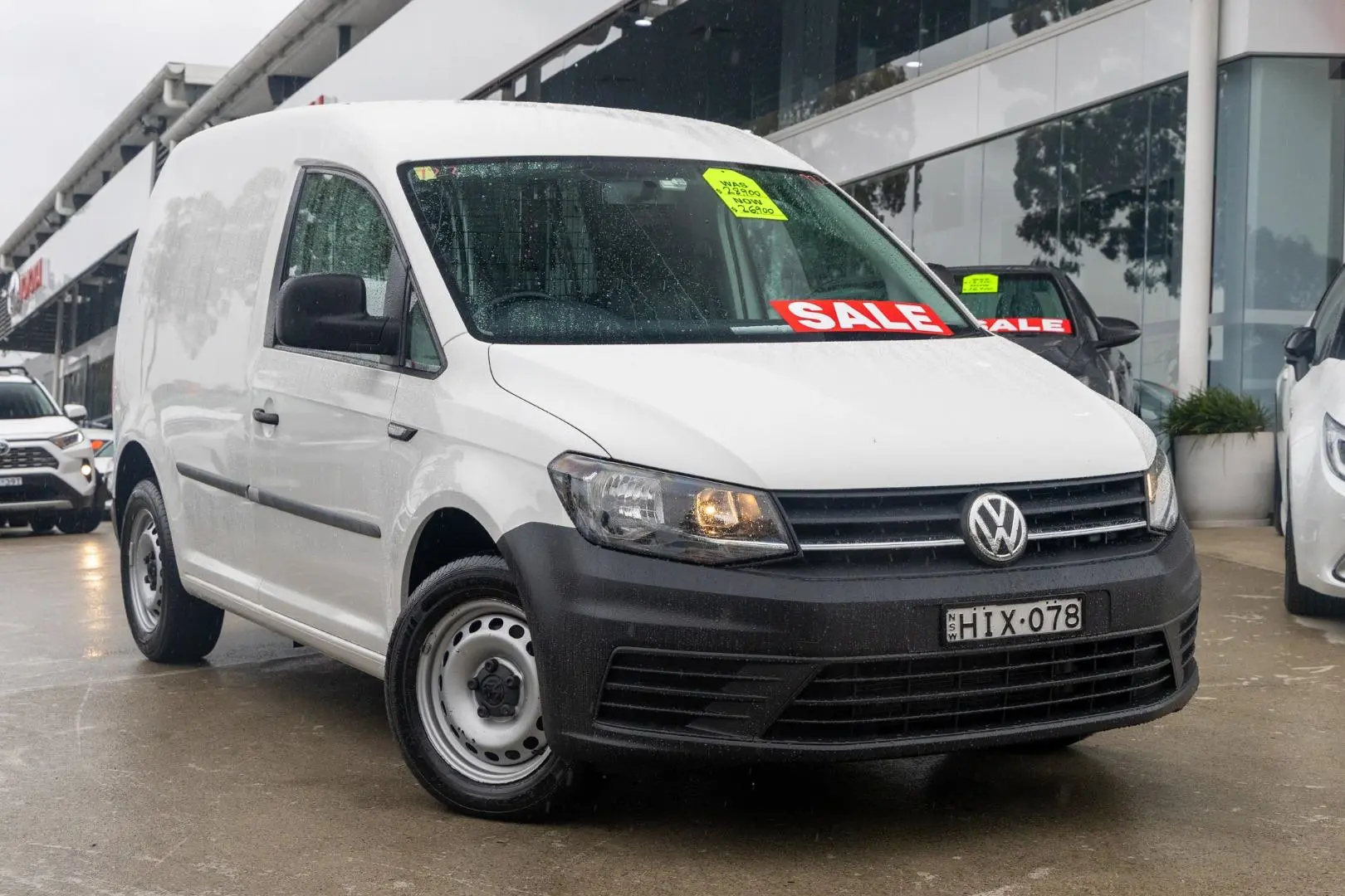 2018 Volkswagen Caddy Gallery Image 1