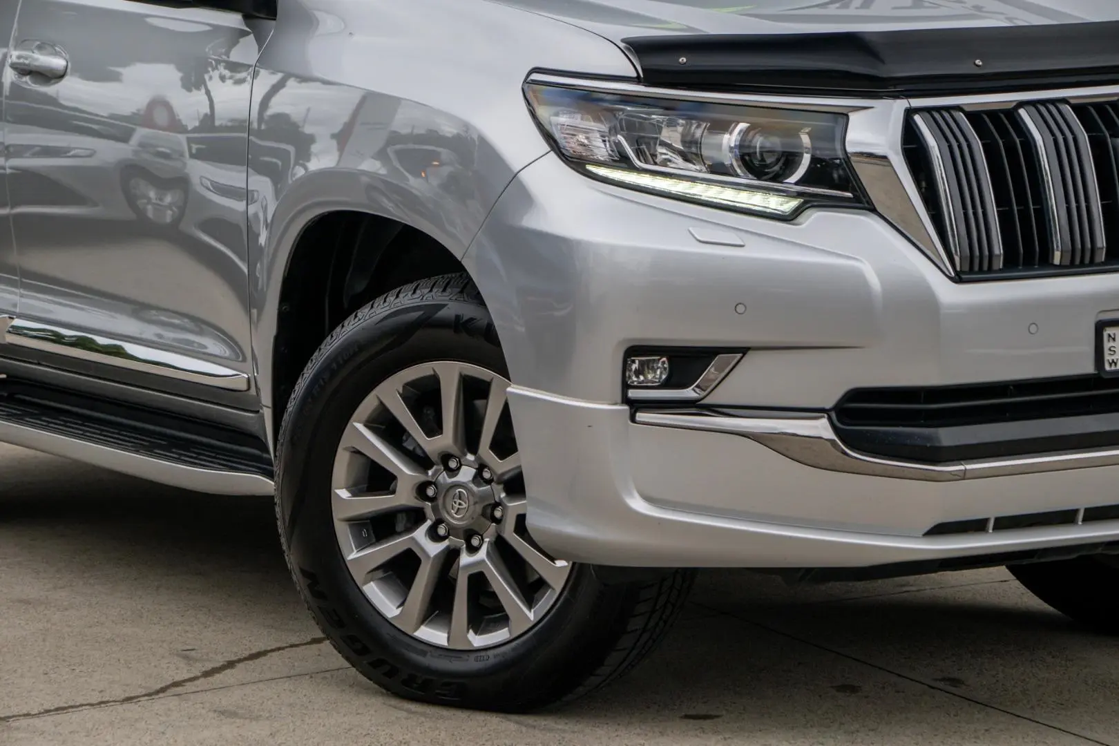 2020 Toyota Landcruiser Prado Gallery Image 6