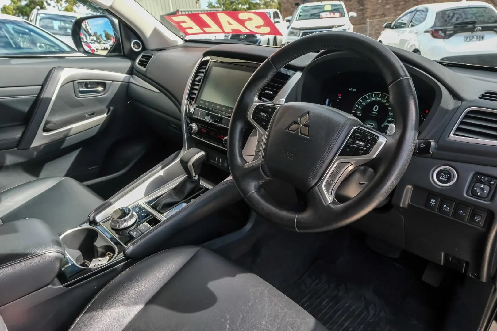 2024 Mitsubishi Pajero Sport Gallery Image 7