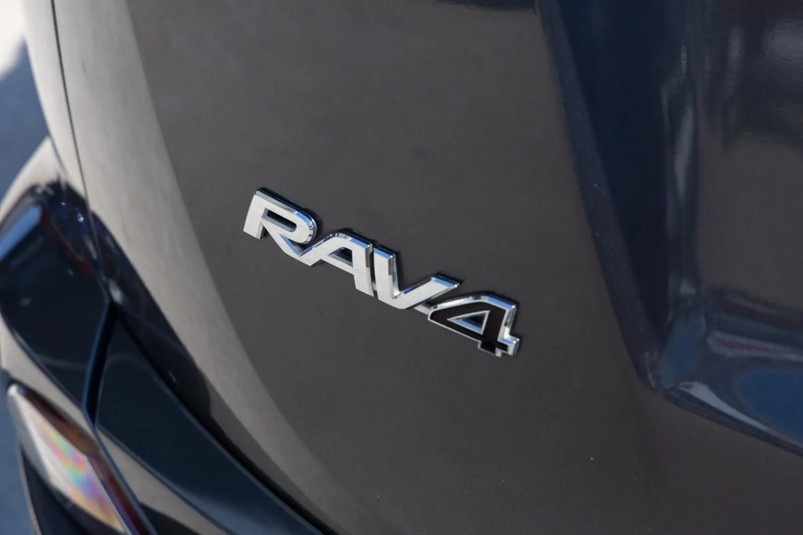 2018 Toyota RAV4 Gallery Image 19