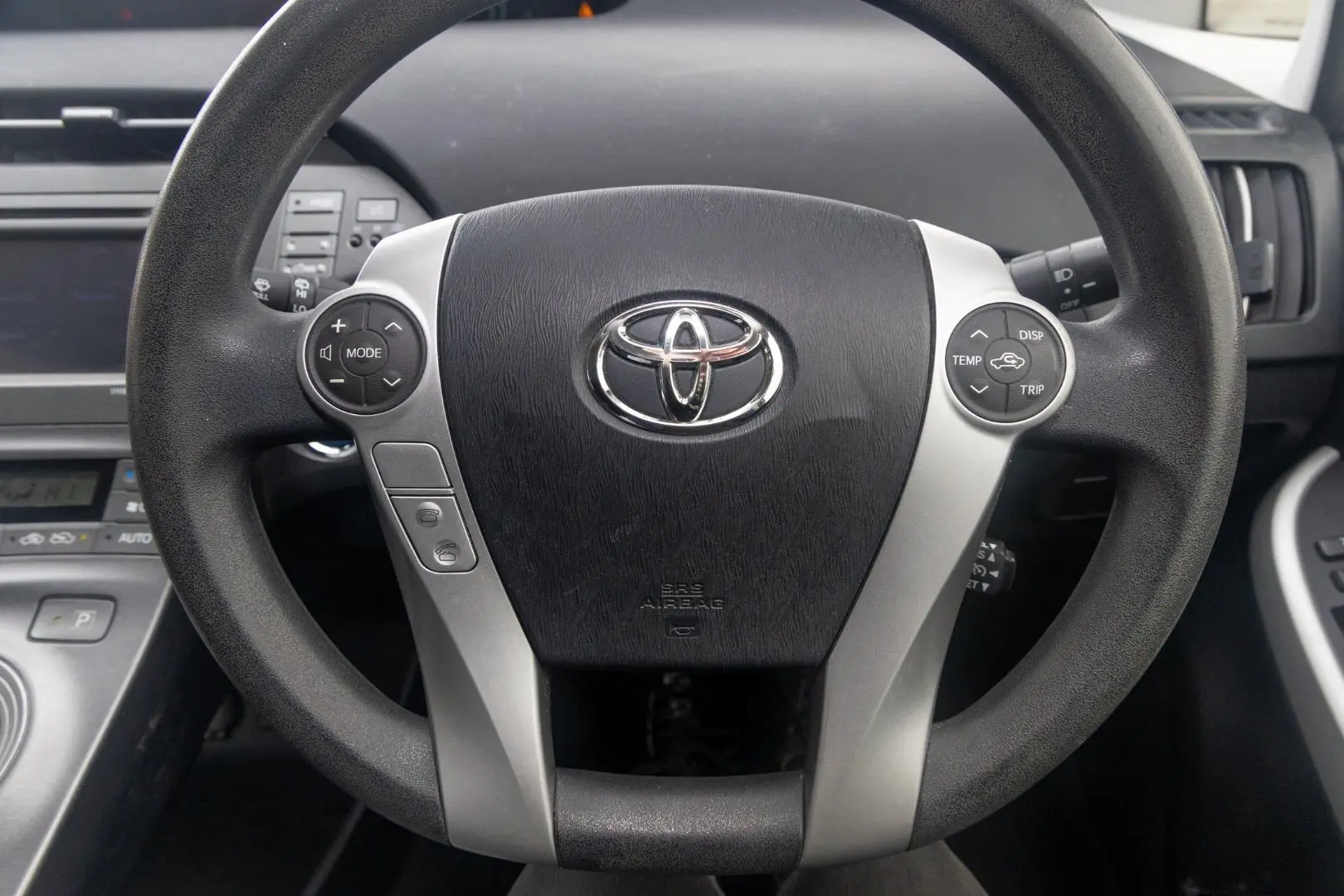 2012 Toyota Prius Gallery Image 10