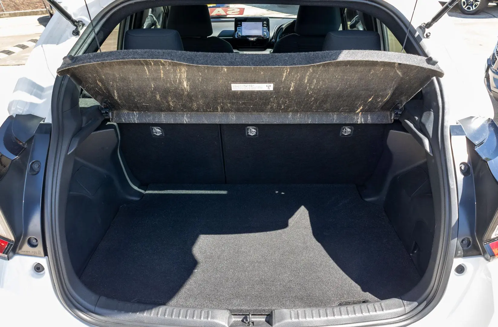 2022 Toyota Yaris Gallery Image 14