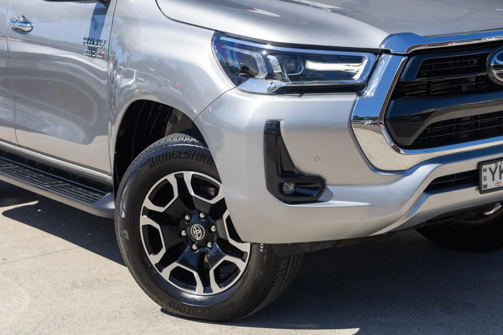 2021 Toyota Hilux Gallery Image 6