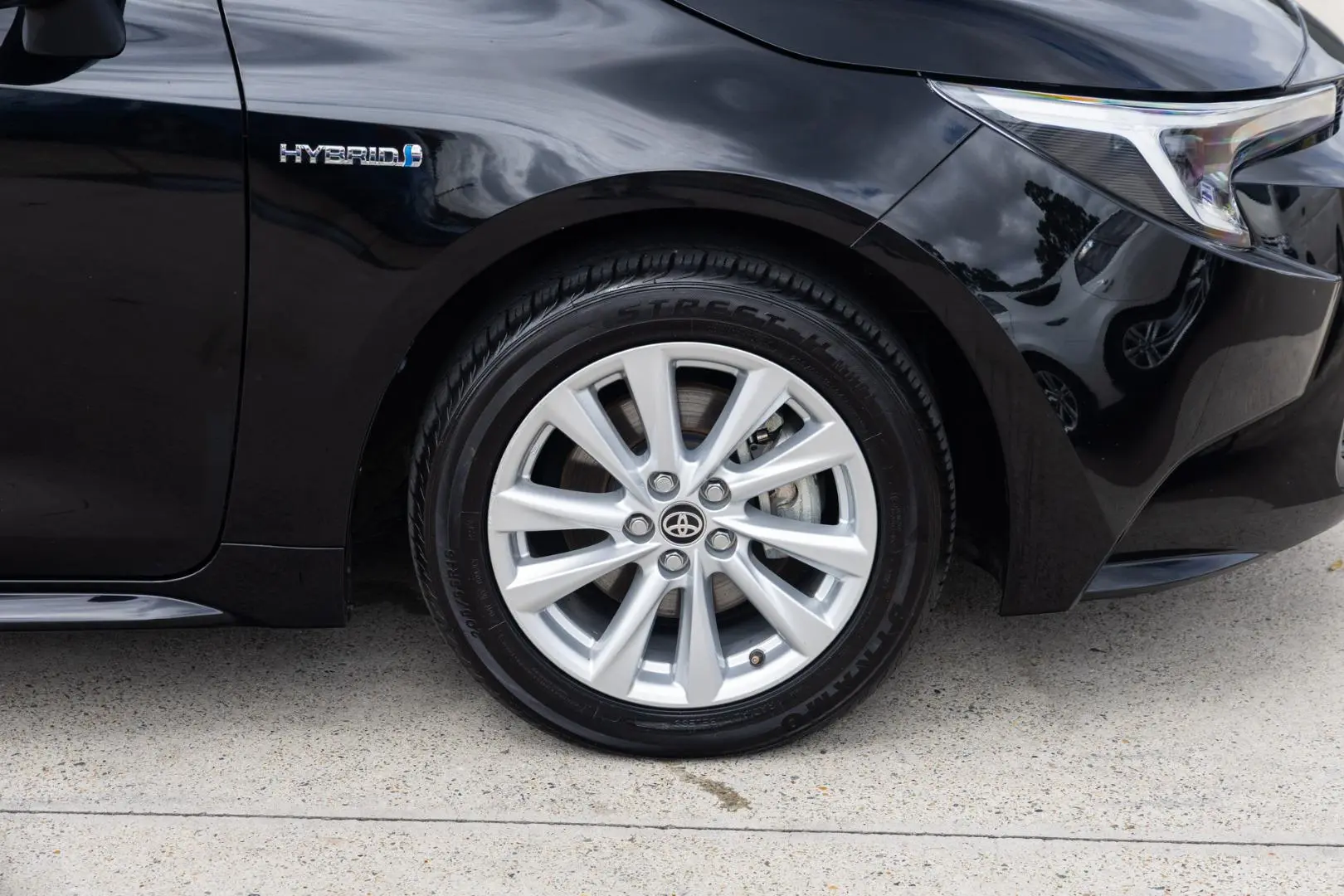 2024 Toyota Corolla Gallery Image 21