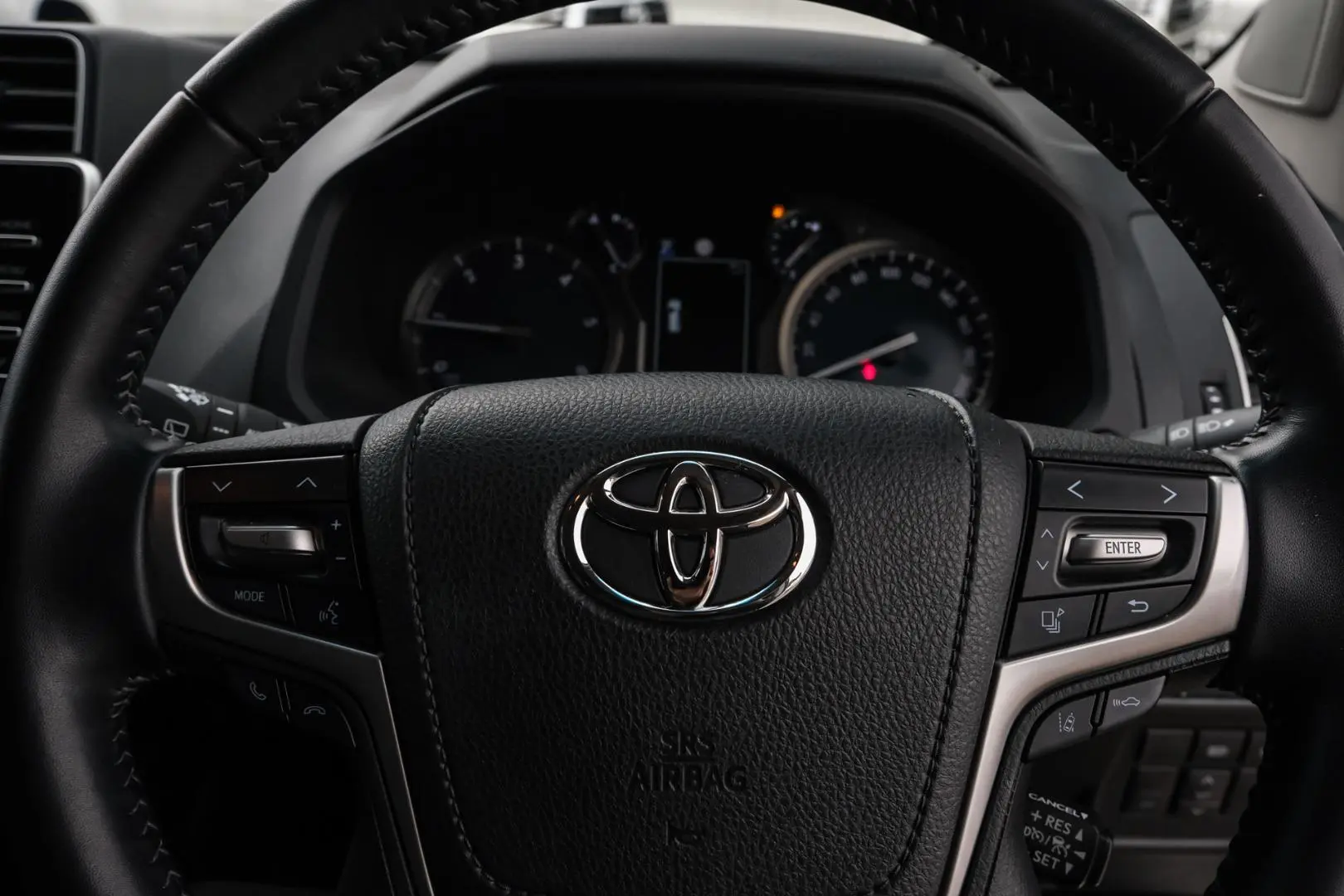 2021 Toyota Landcruiser Prado Gallery Image 15