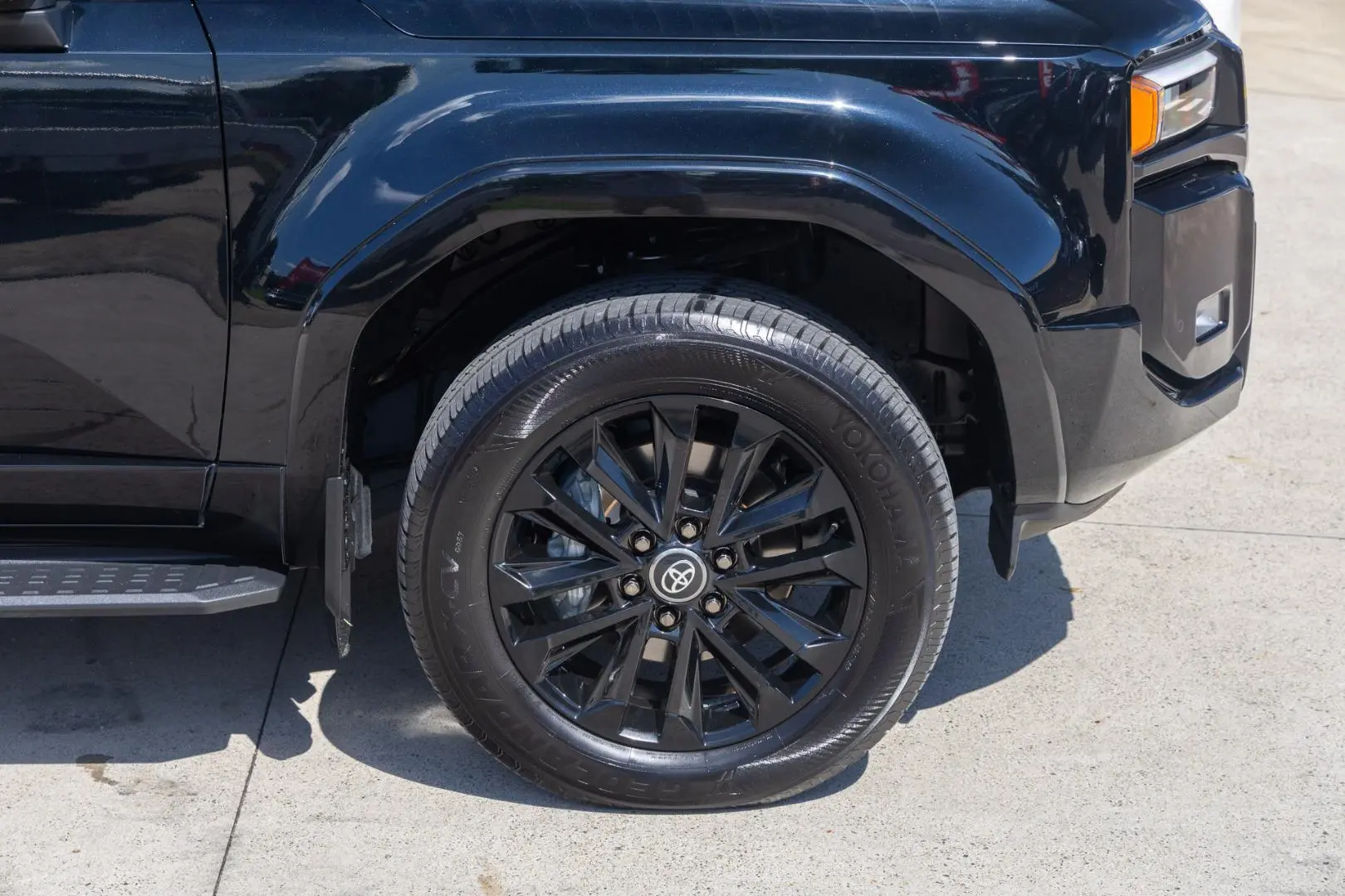 2024 Toyota Landcruiser Prado Gallery Image 21