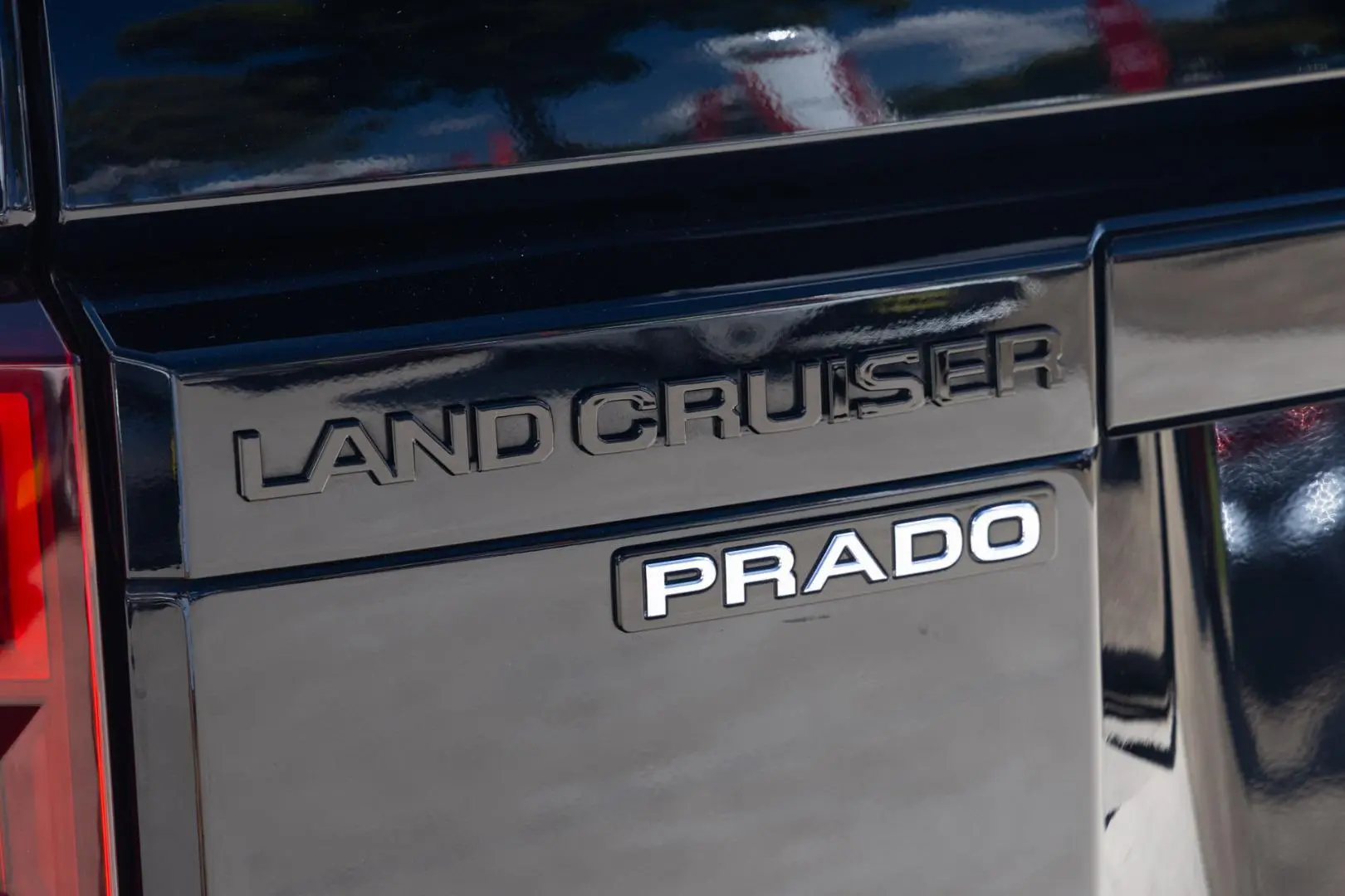 2024 Toyota Landcruiser Prado Gallery Image 20