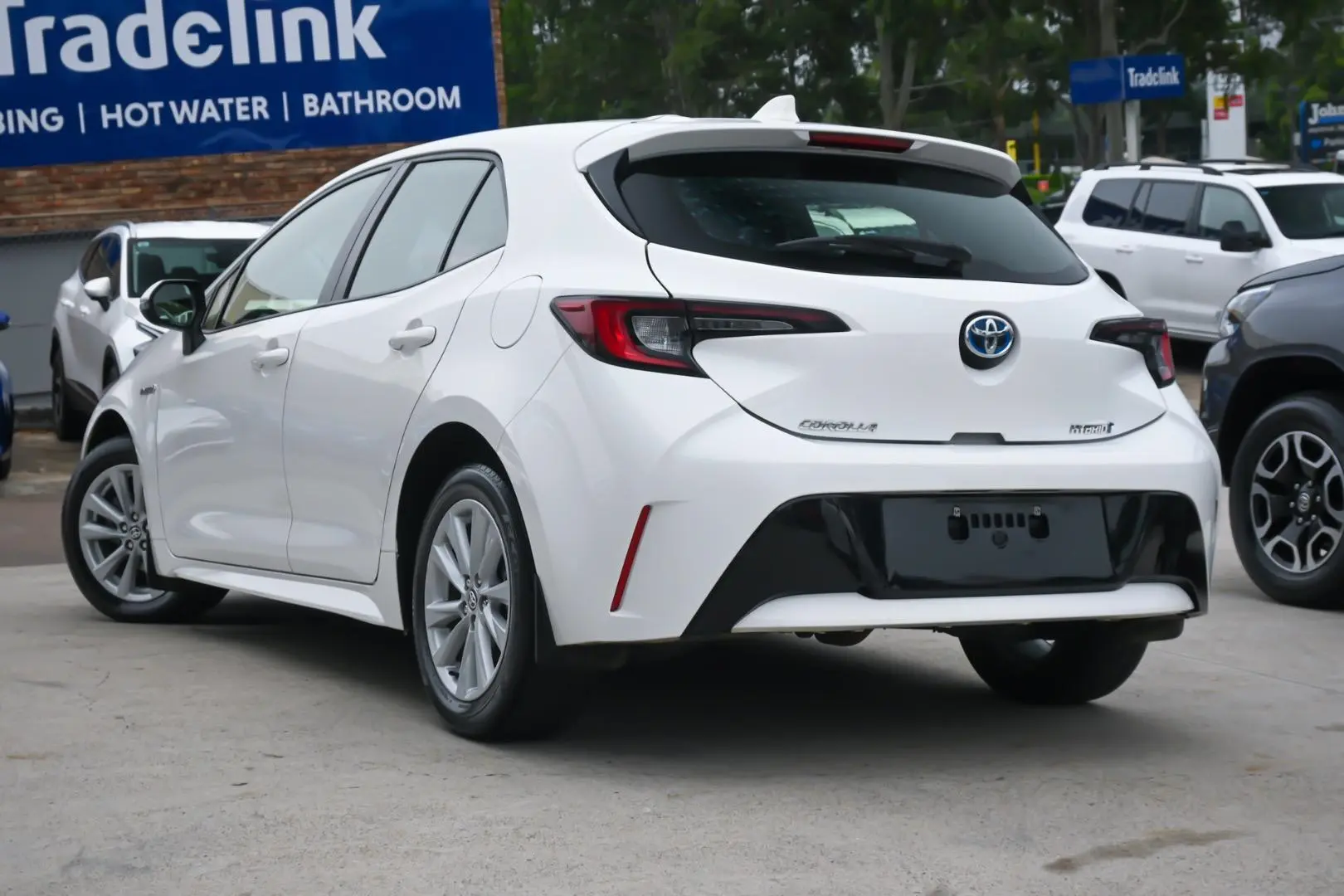 2023 Toyota Corolla Gallery Image 2