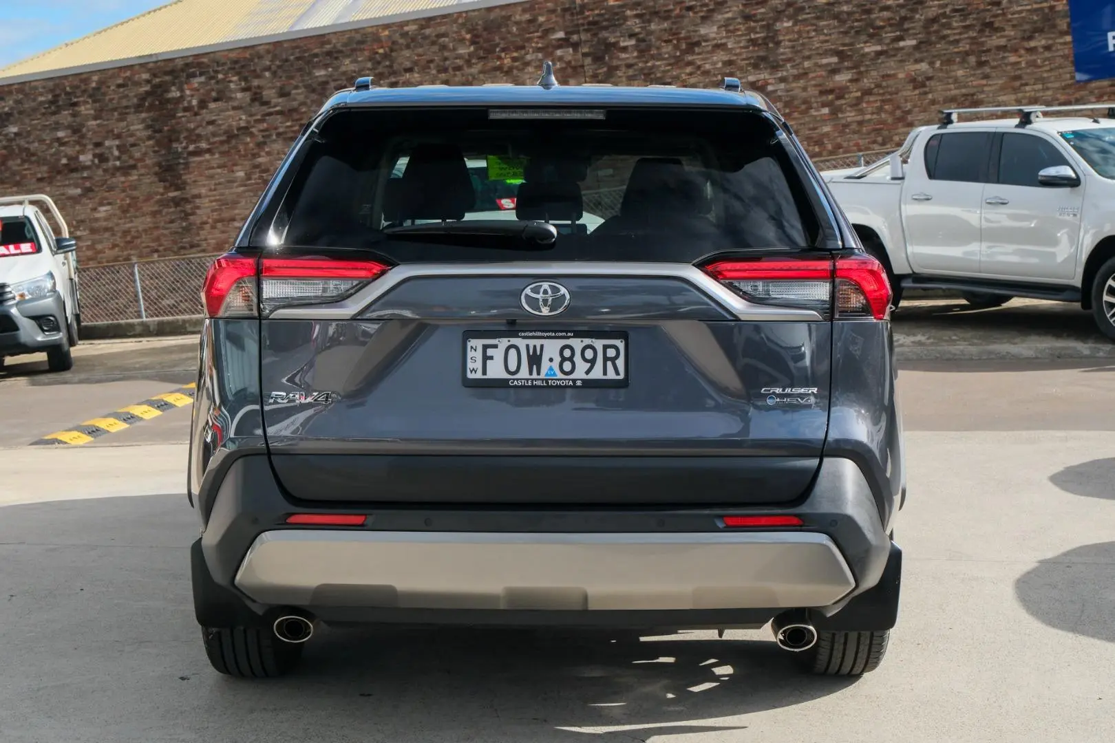 2025 Toyota RAV4 Gallery Image 5