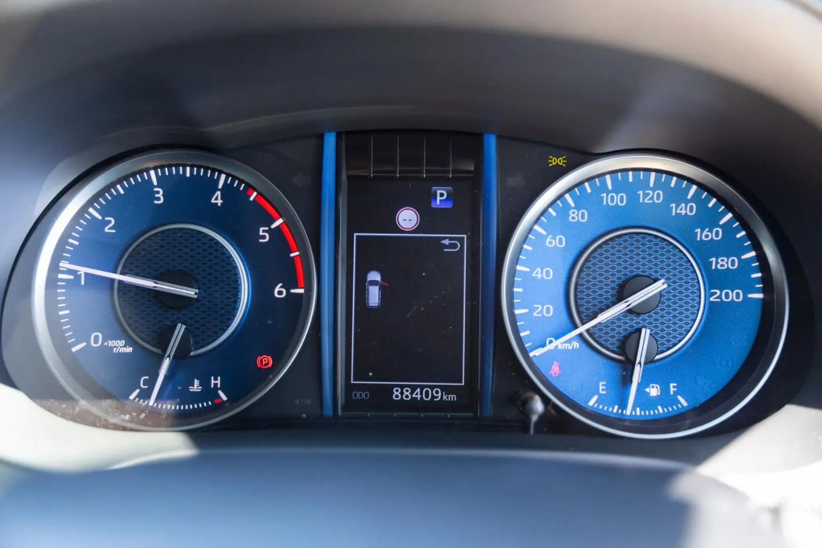 2022 Toyota Fortuner Gallery Image 11