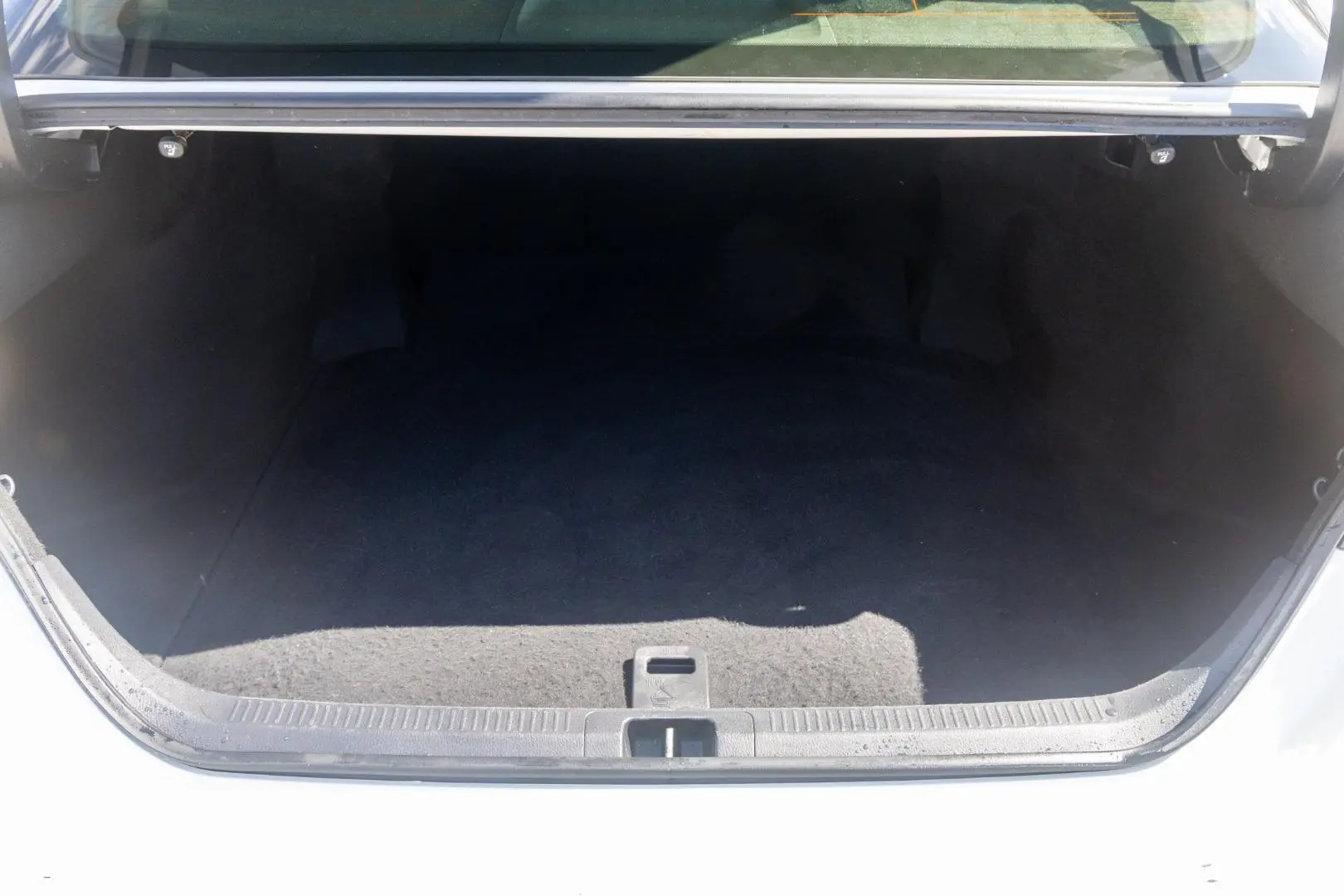2021 Toyota Camry Gallery Image 17