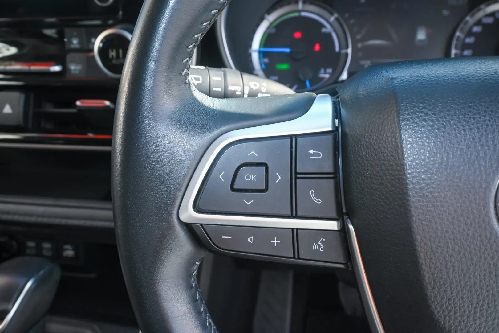 2022 Toyota Kluger Gallery Image 12