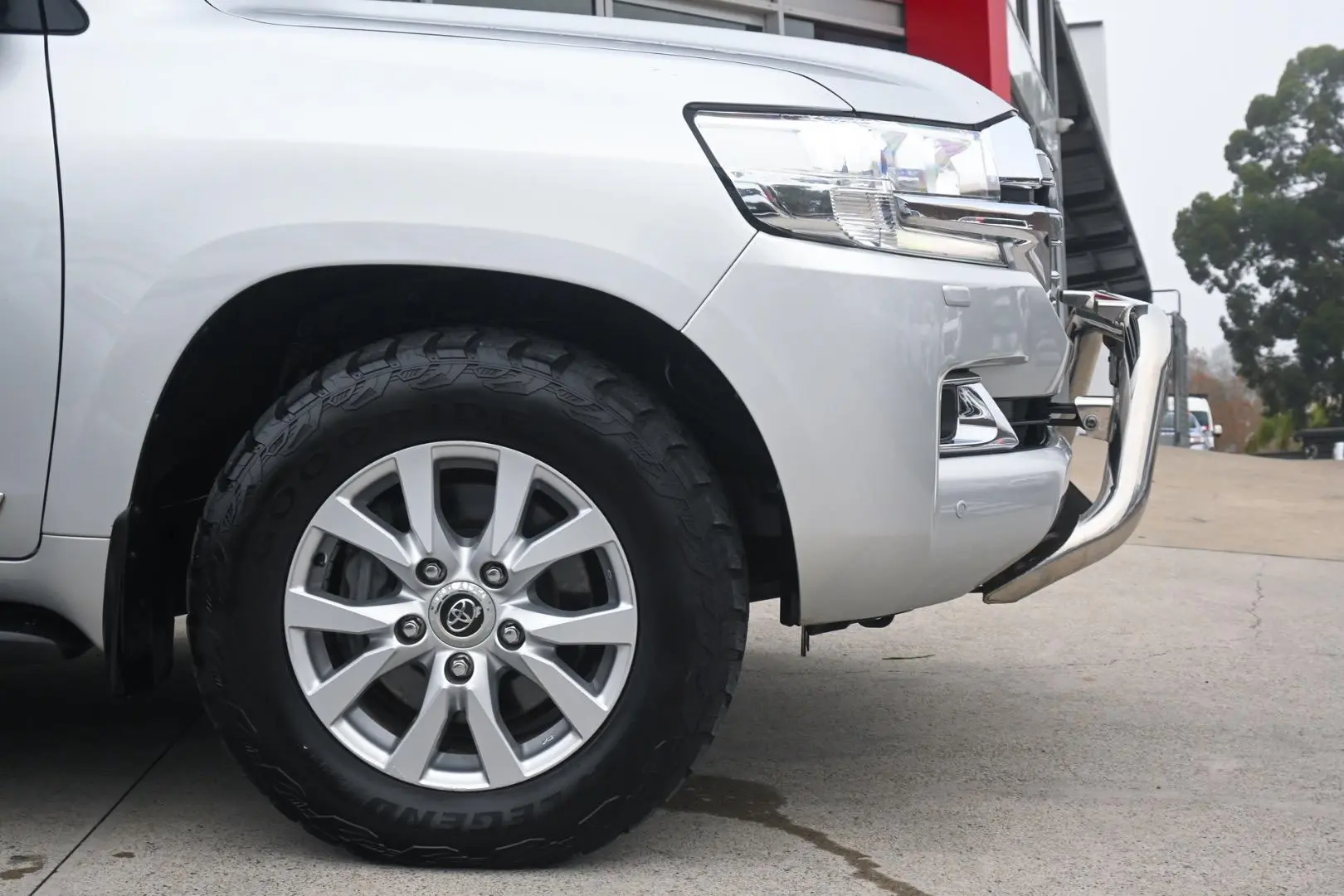 2018 Toyota Landcruiser Gallery Image 22