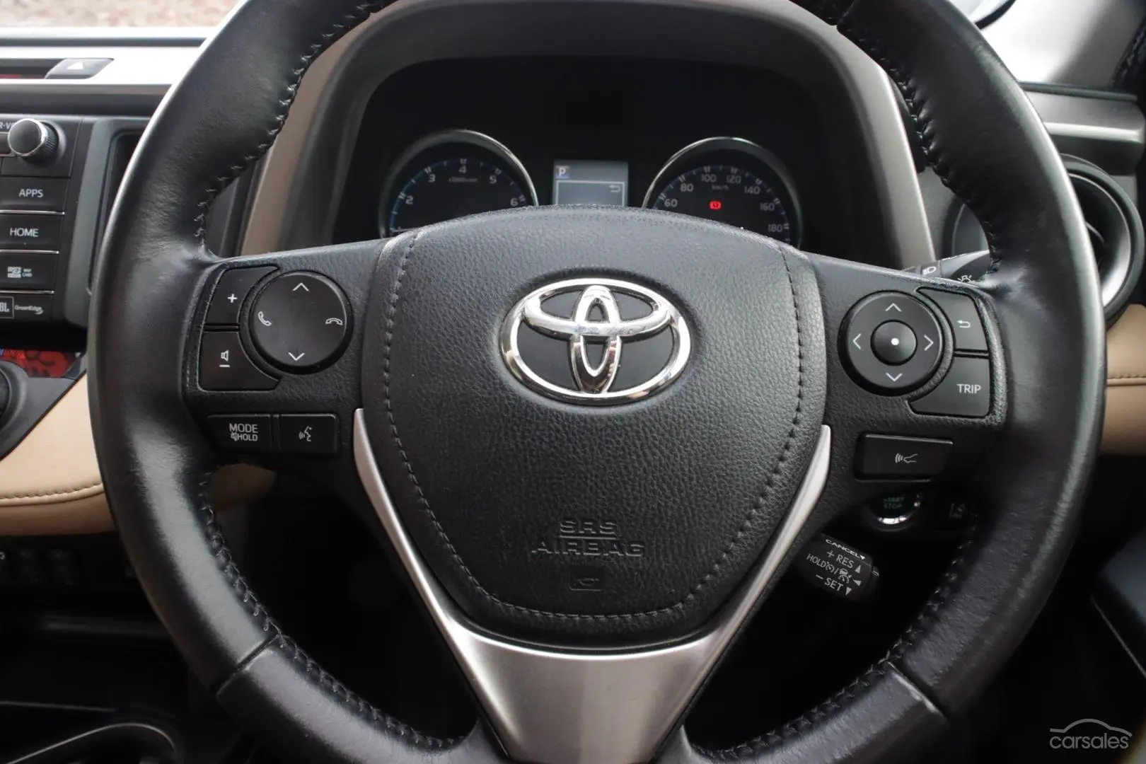 2016 Toyota RAV4 Image 10