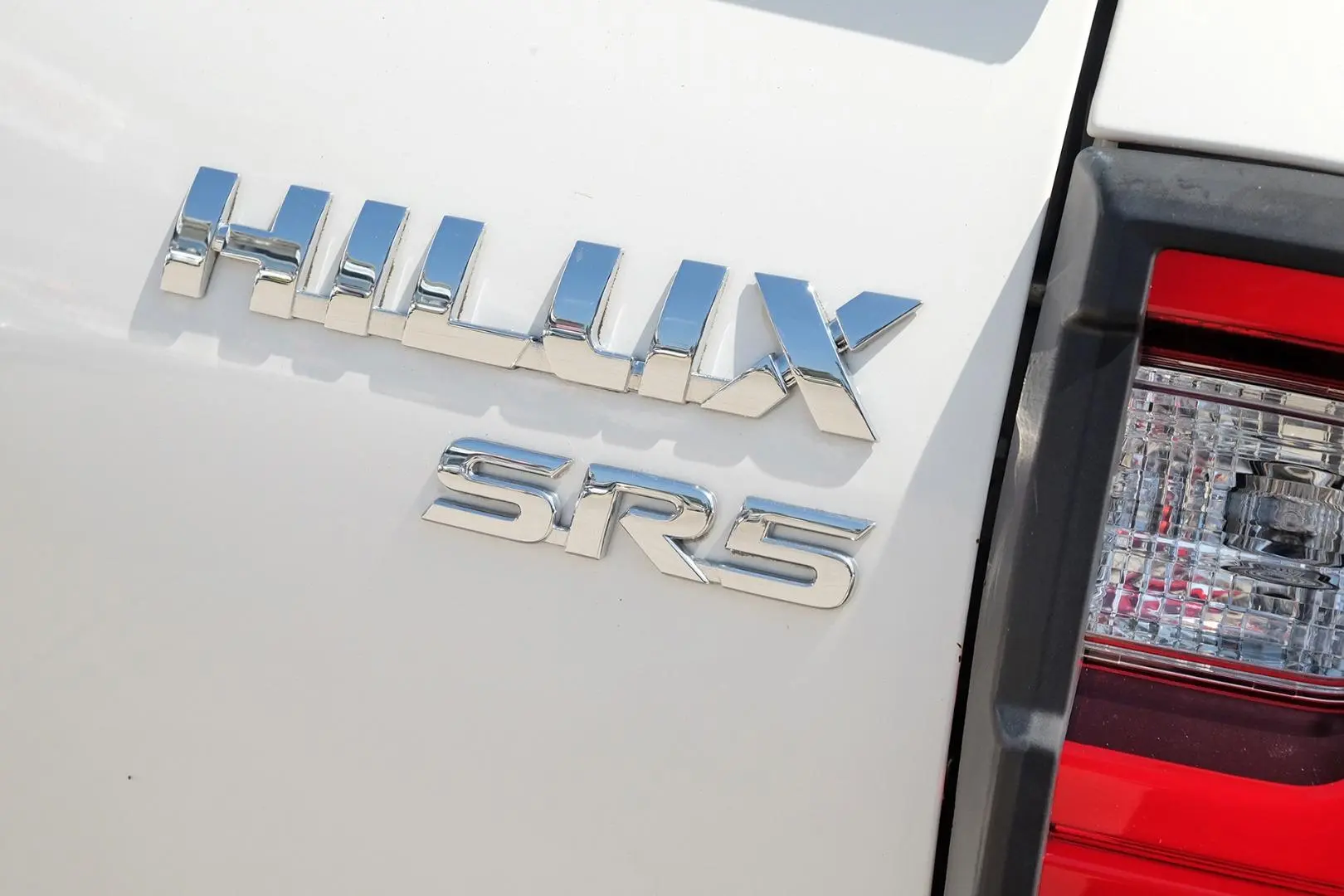 2020 Toyota Hilux Gallery Image 22