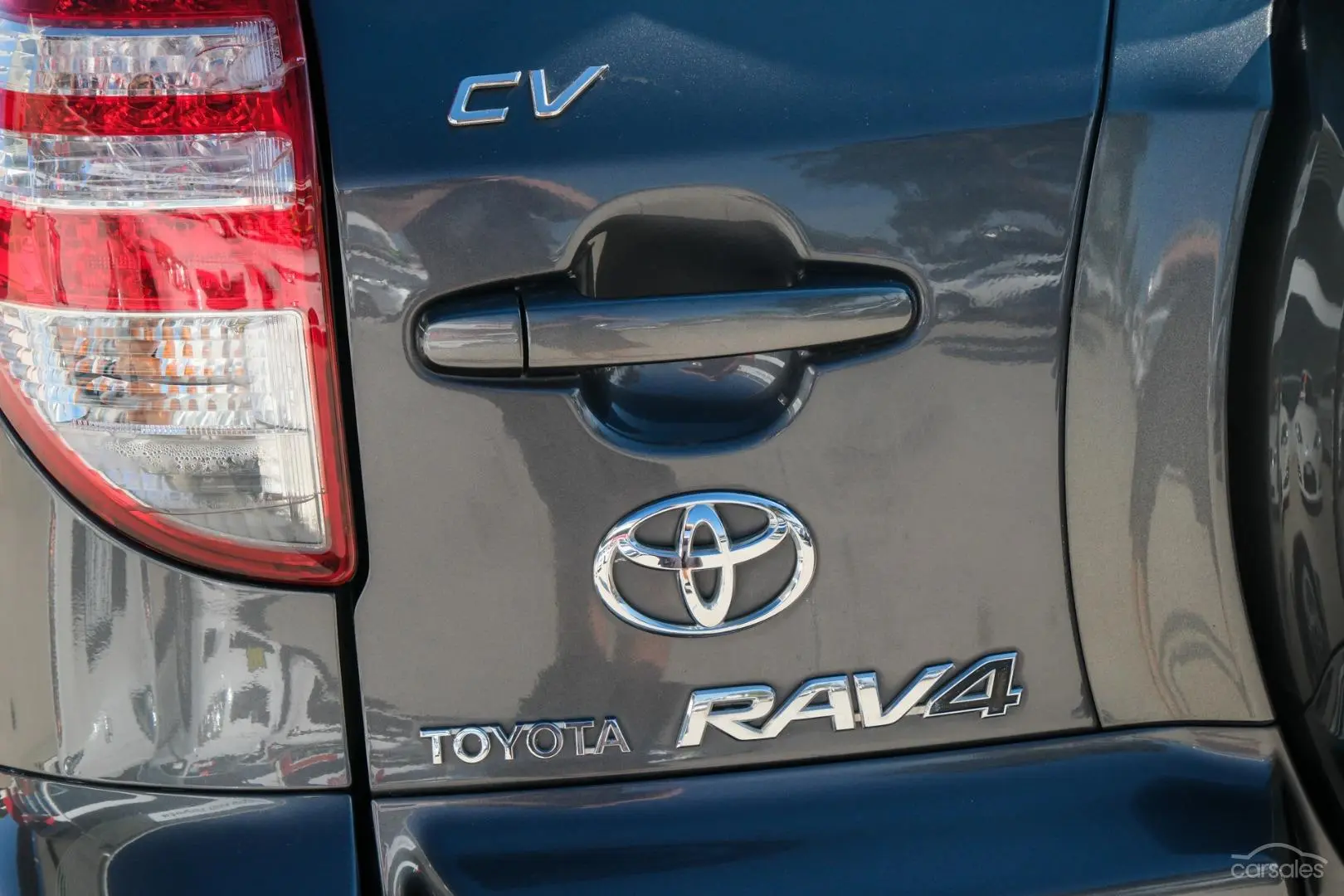 2011 Toyota RAV4 Image 19