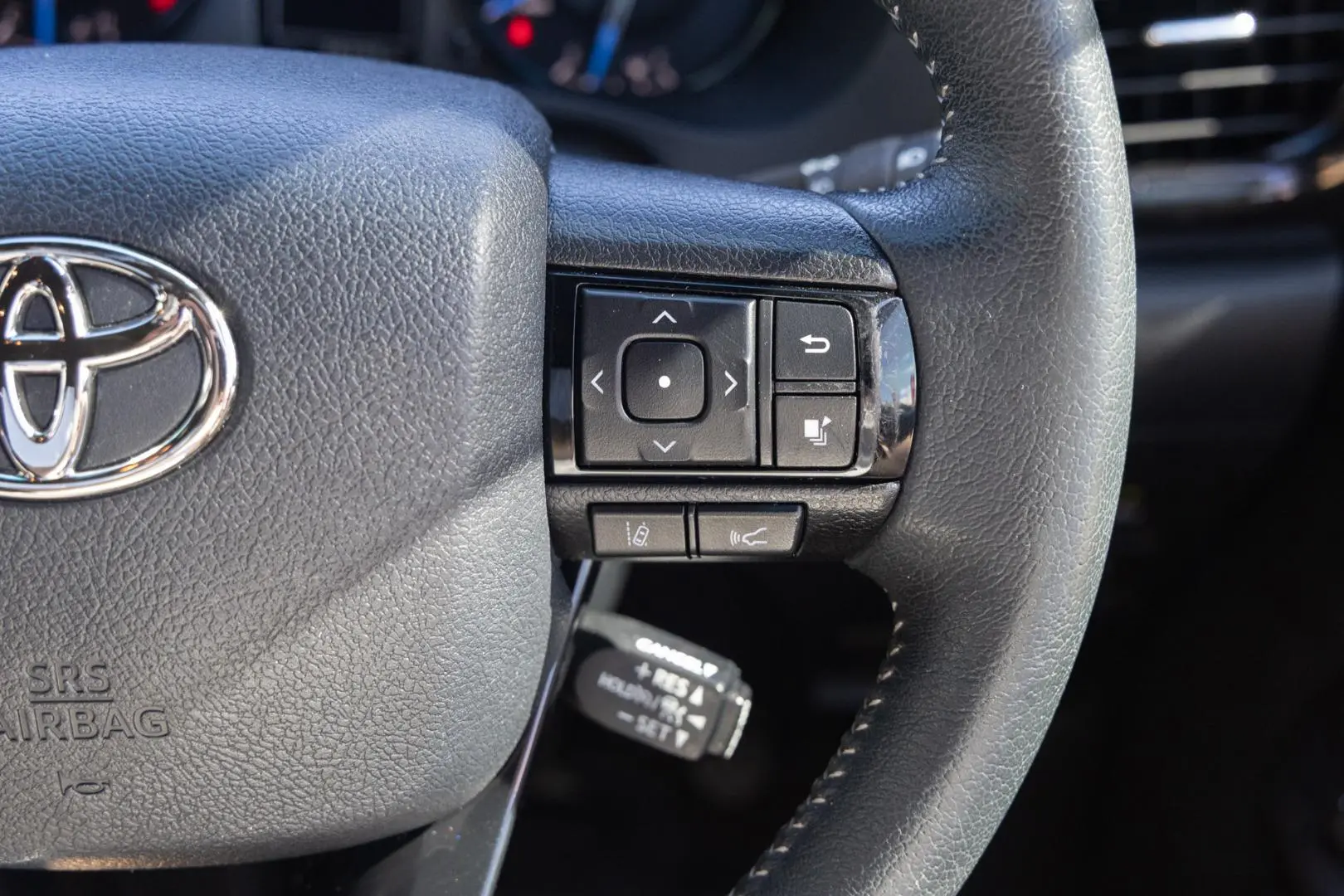 2025 Toyota Hilux Gallery Image 15