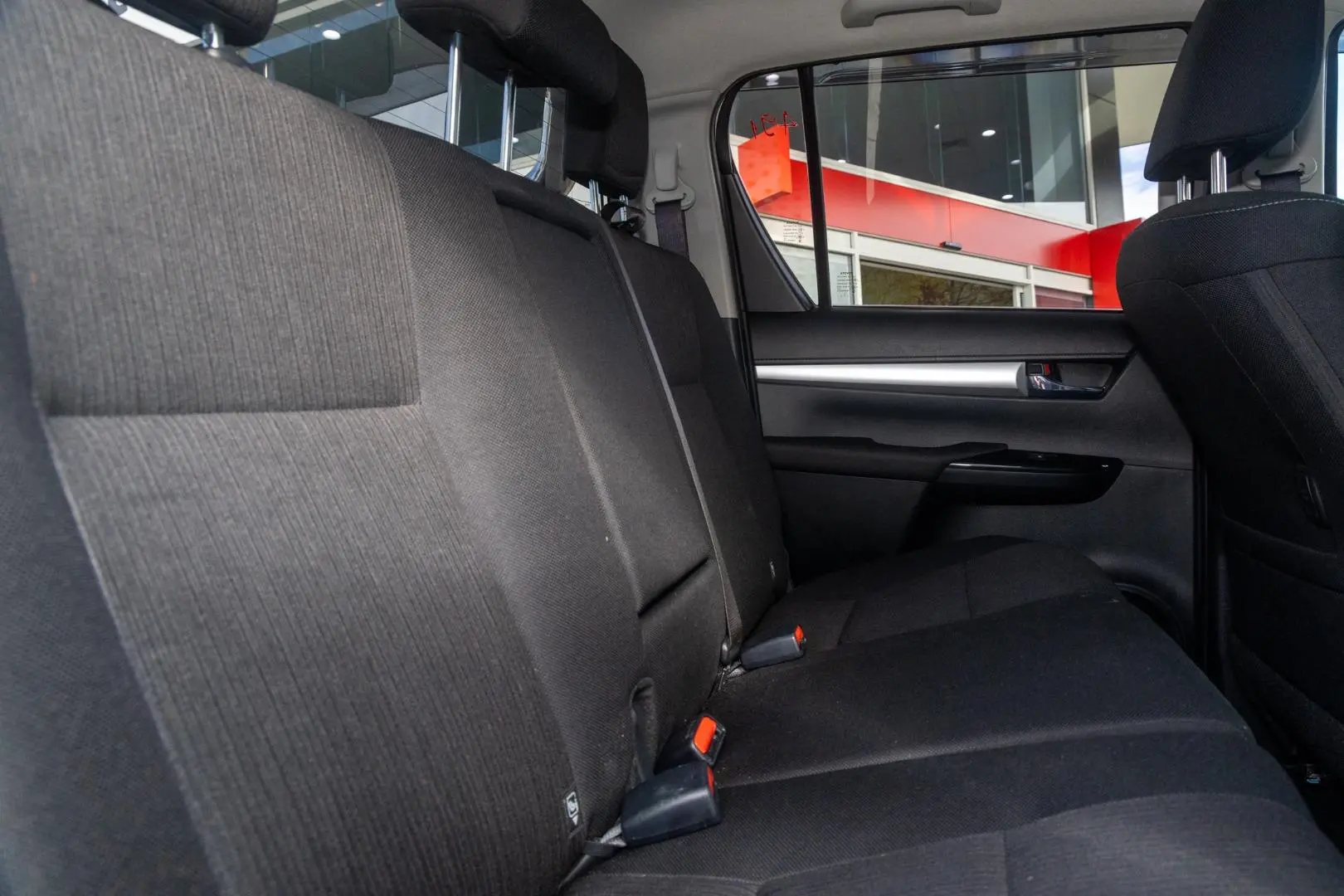 2022 Toyota Hilux Gallery Image 9