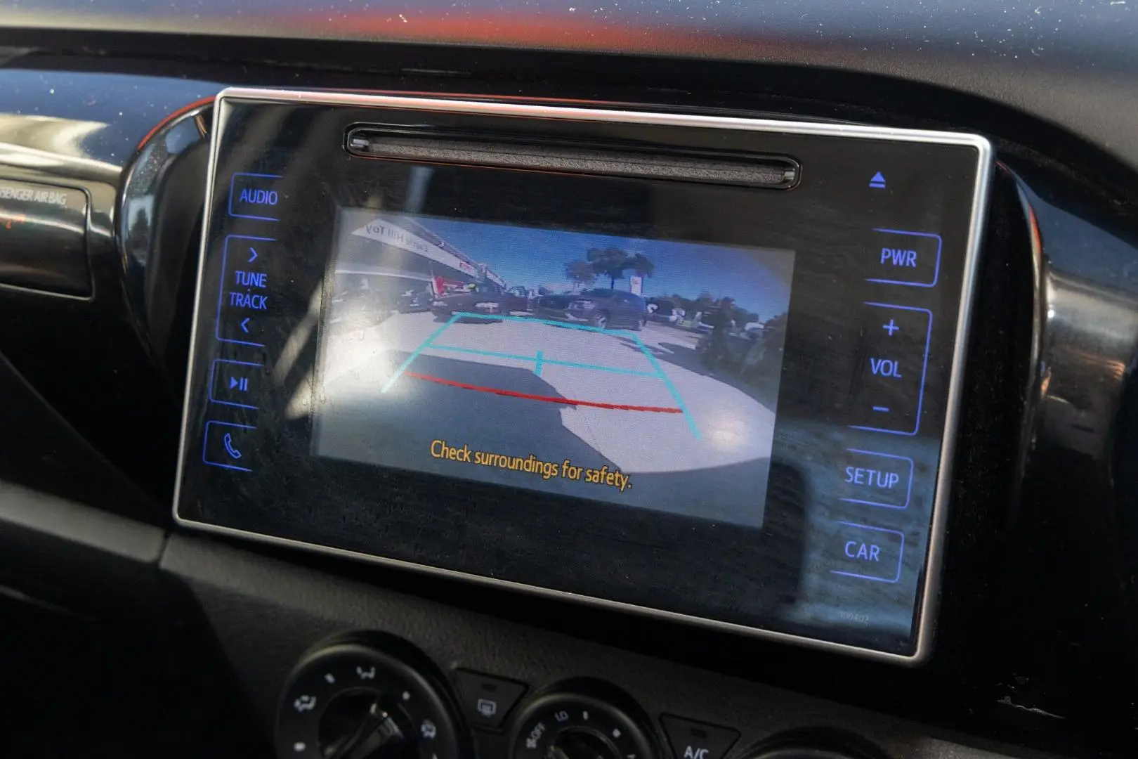 2019 Toyota Hilux Gallery Image 15