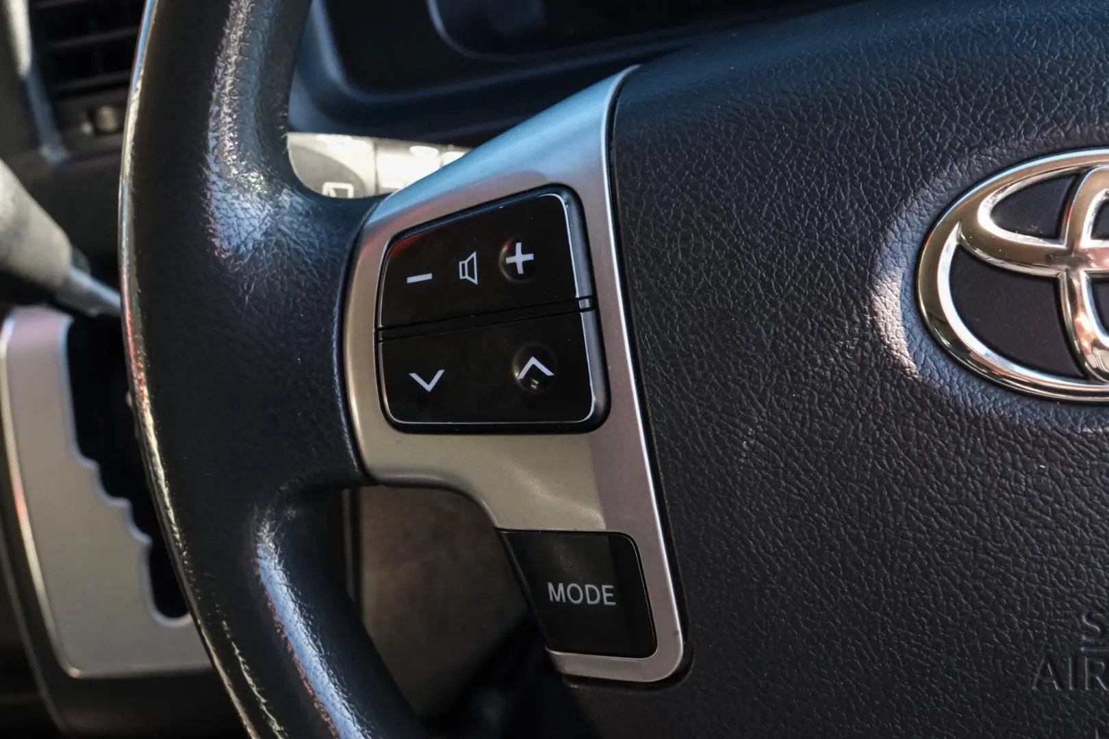 2018 Toyota Hiace Gallery Image 16