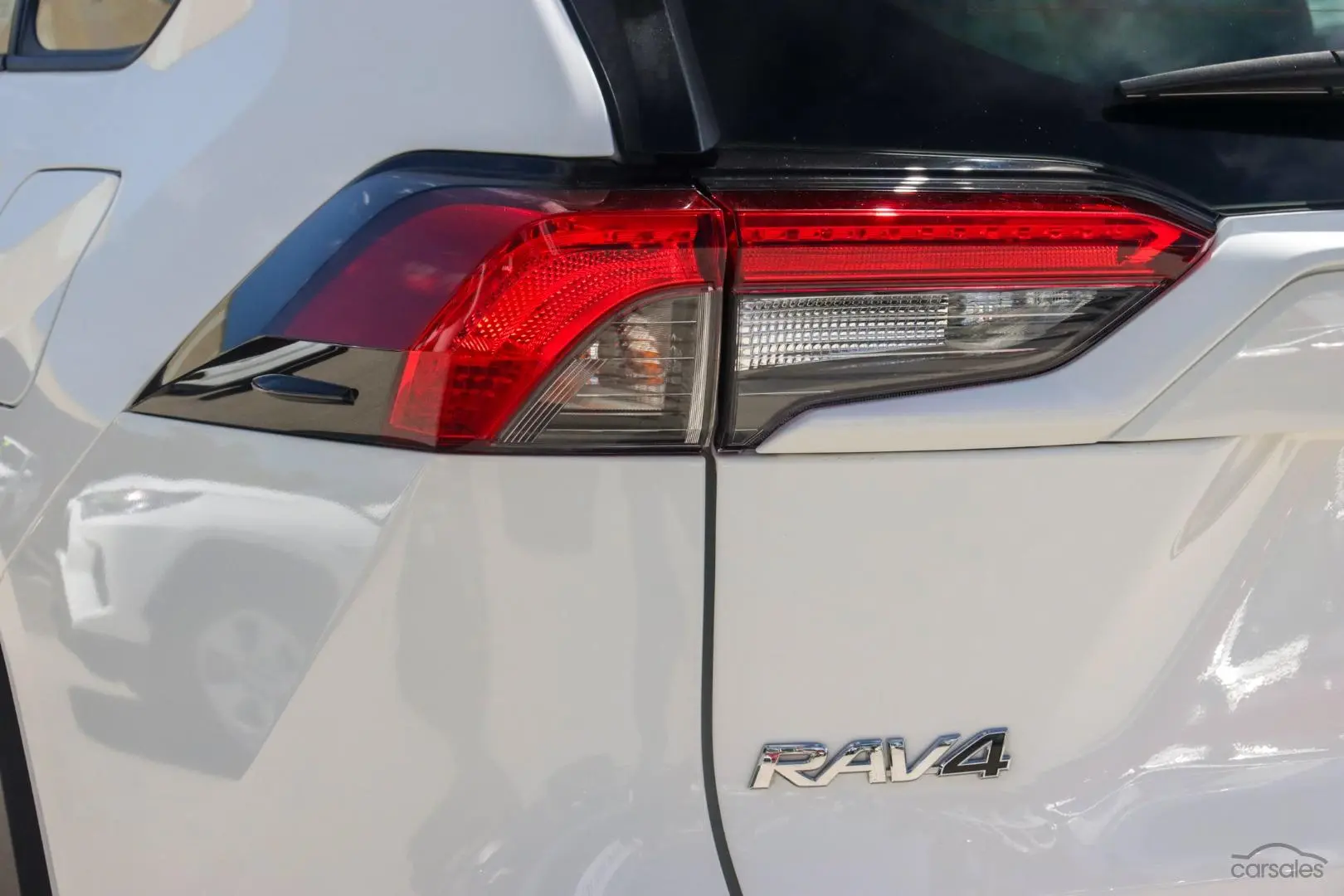 2021 Toyota RAV4 Image 21