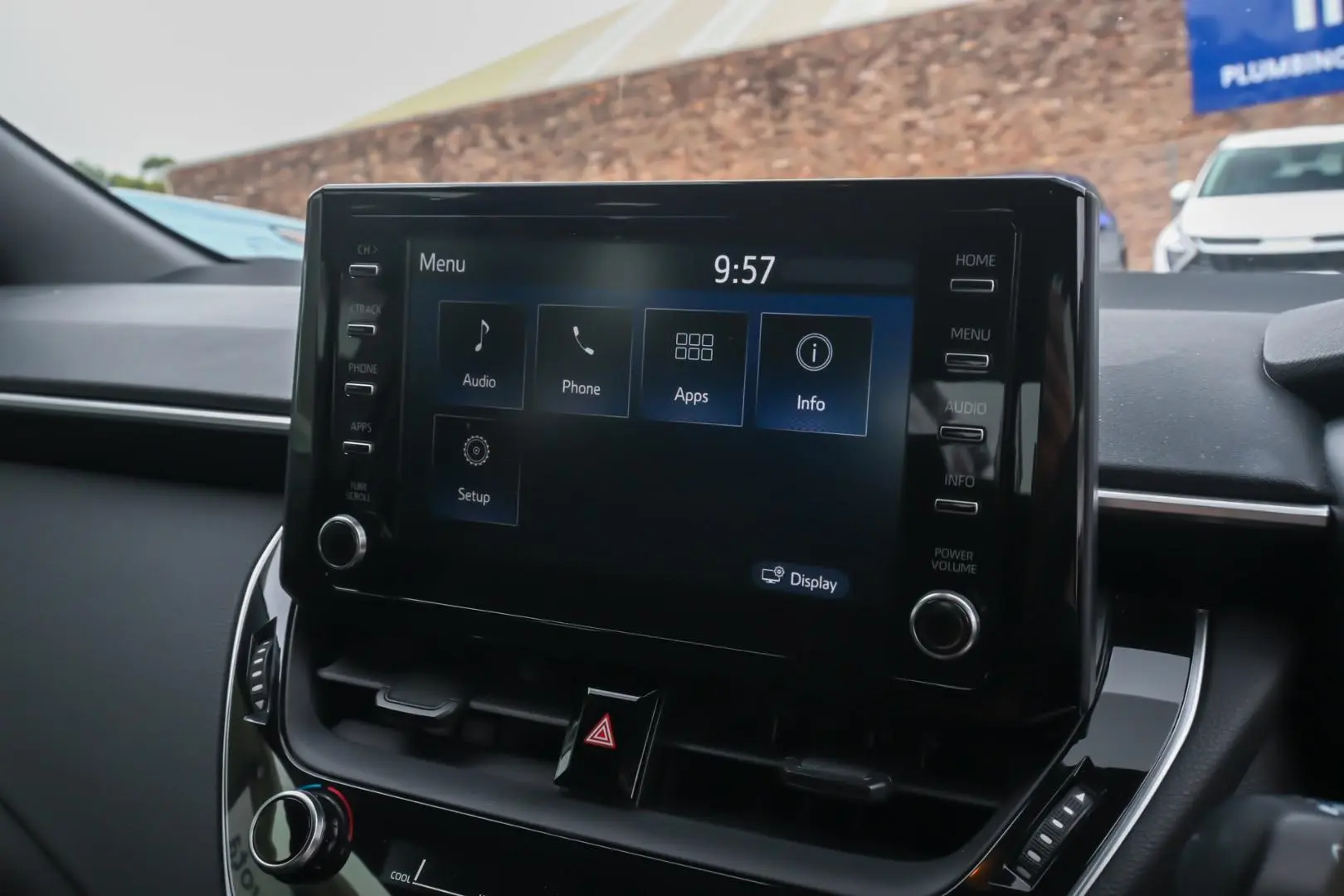 2020 Toyota Corolla Gallery Image 17