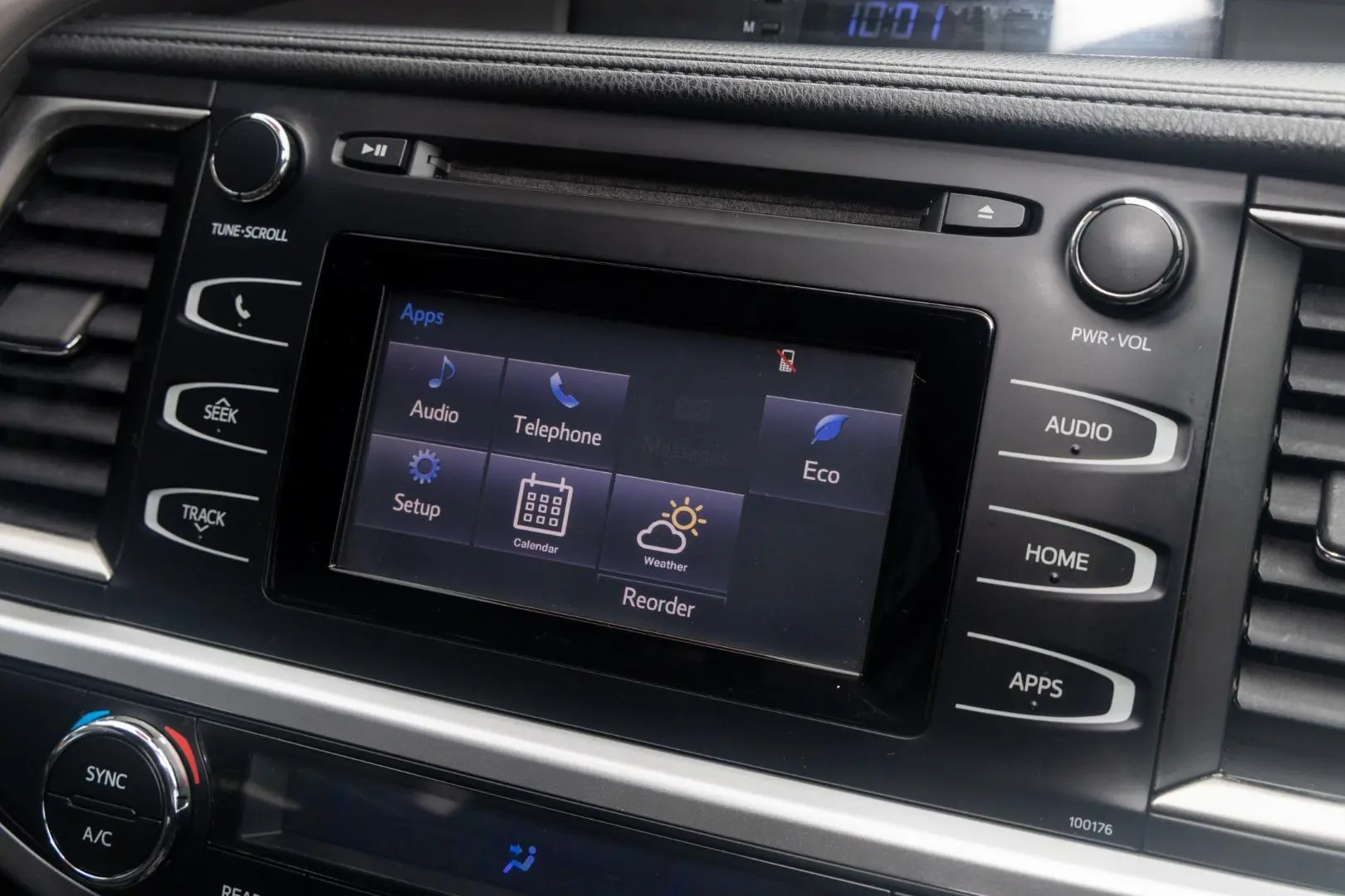2014 Toyota Kluger Gallery Image 15