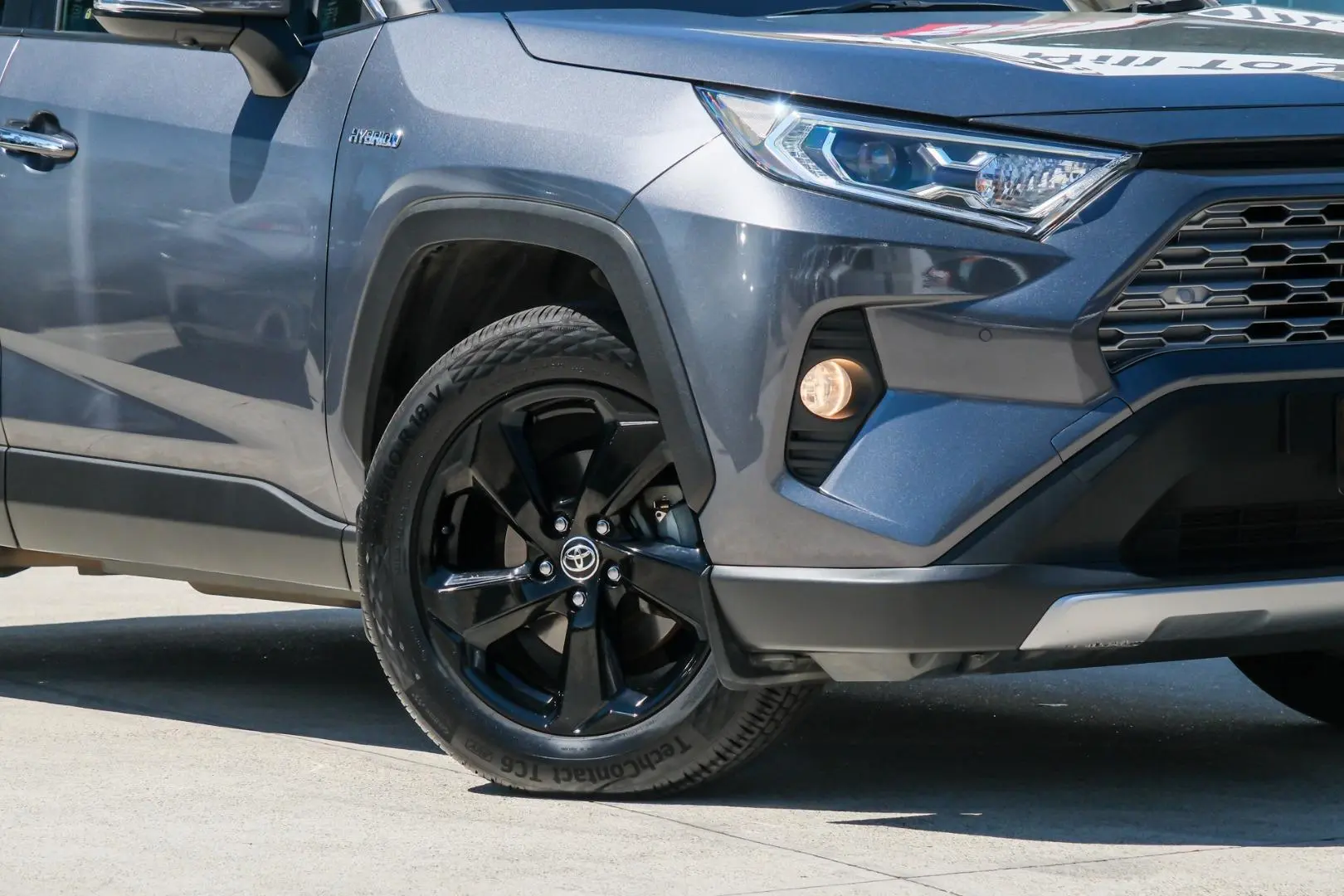 2020 Toyota Rav4 Gallery Image 6