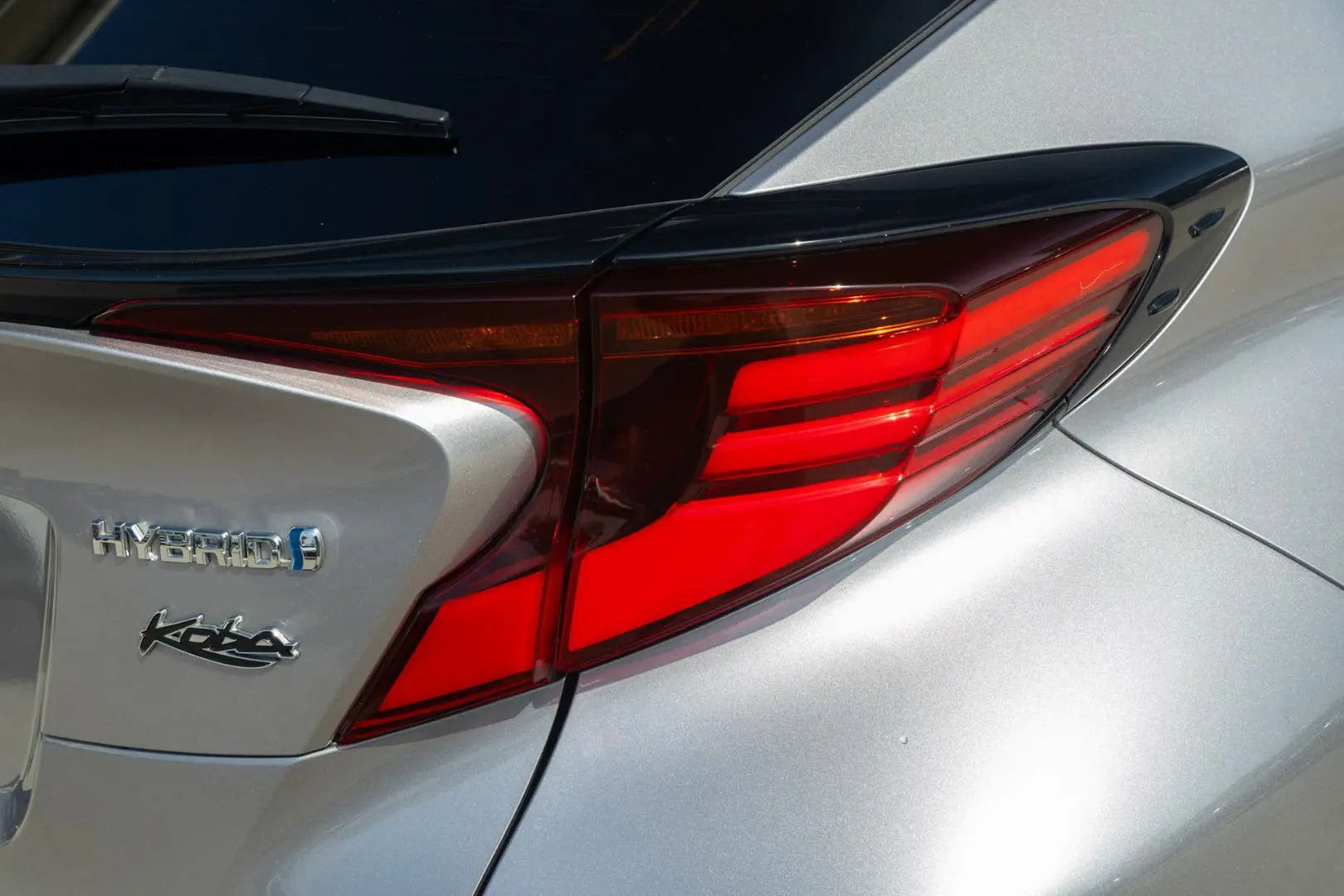 2020 Toyota C-HR Gallery Image 17